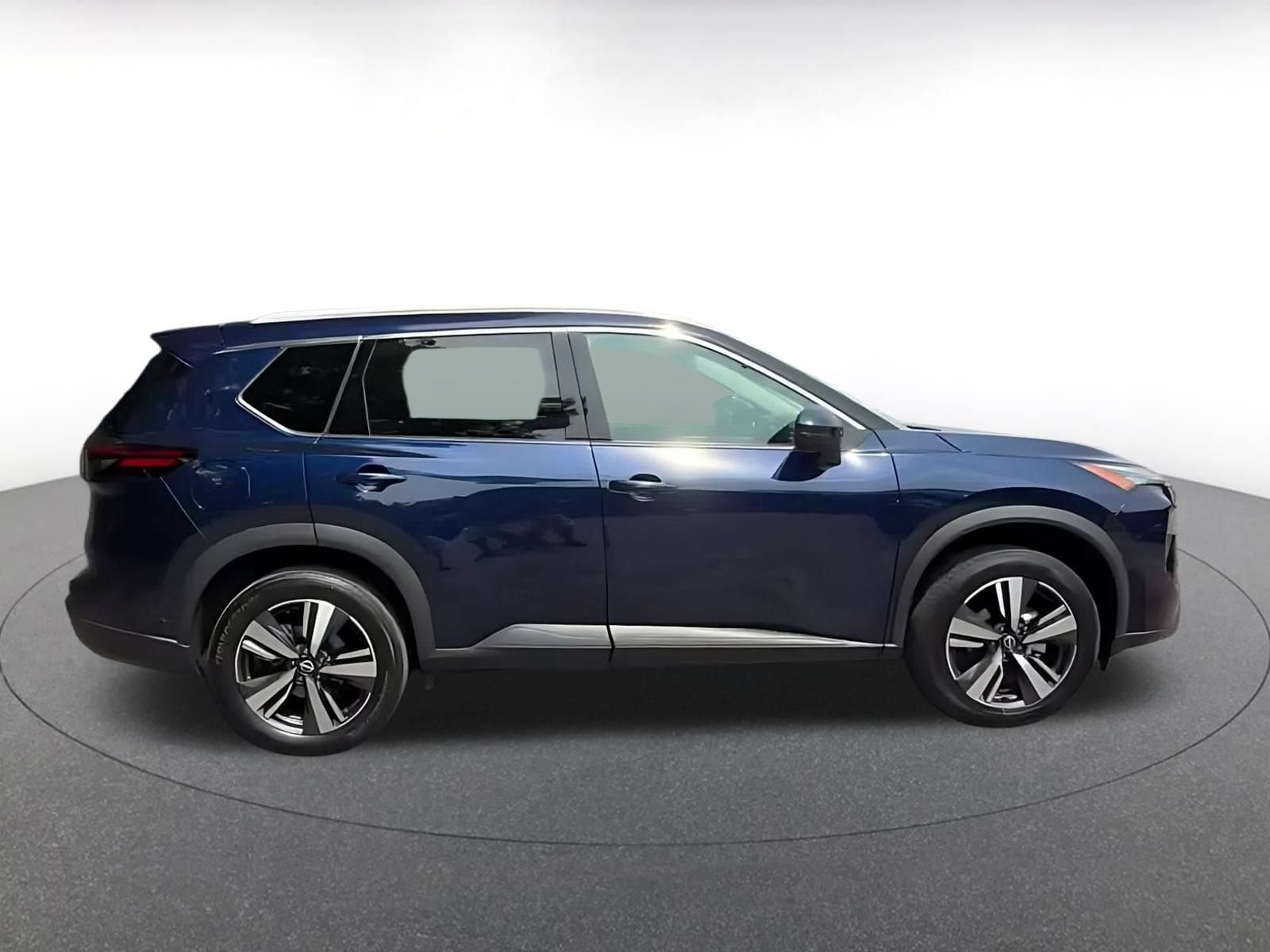Thumbnail: 2026 Nissan Rogue - 15