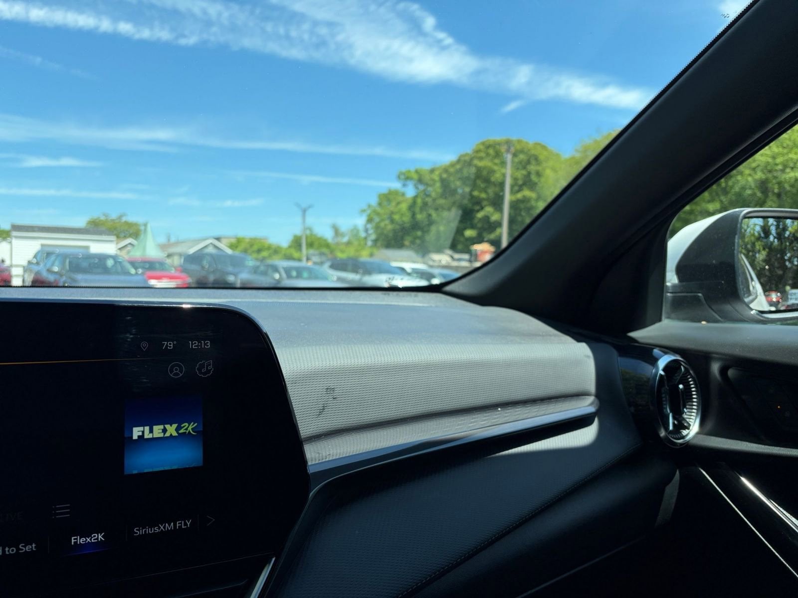 Thumbnail: 2025 Chevrolet Equinox - 35