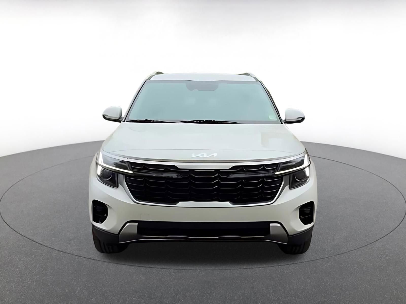 Thumbnail: 2025 Kia Seltos - 4