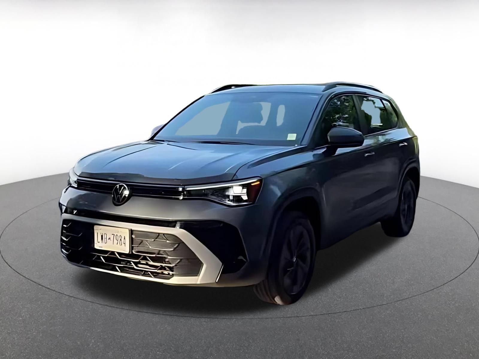 Thumbnail: 2026 Volkswagen Taos - 4
