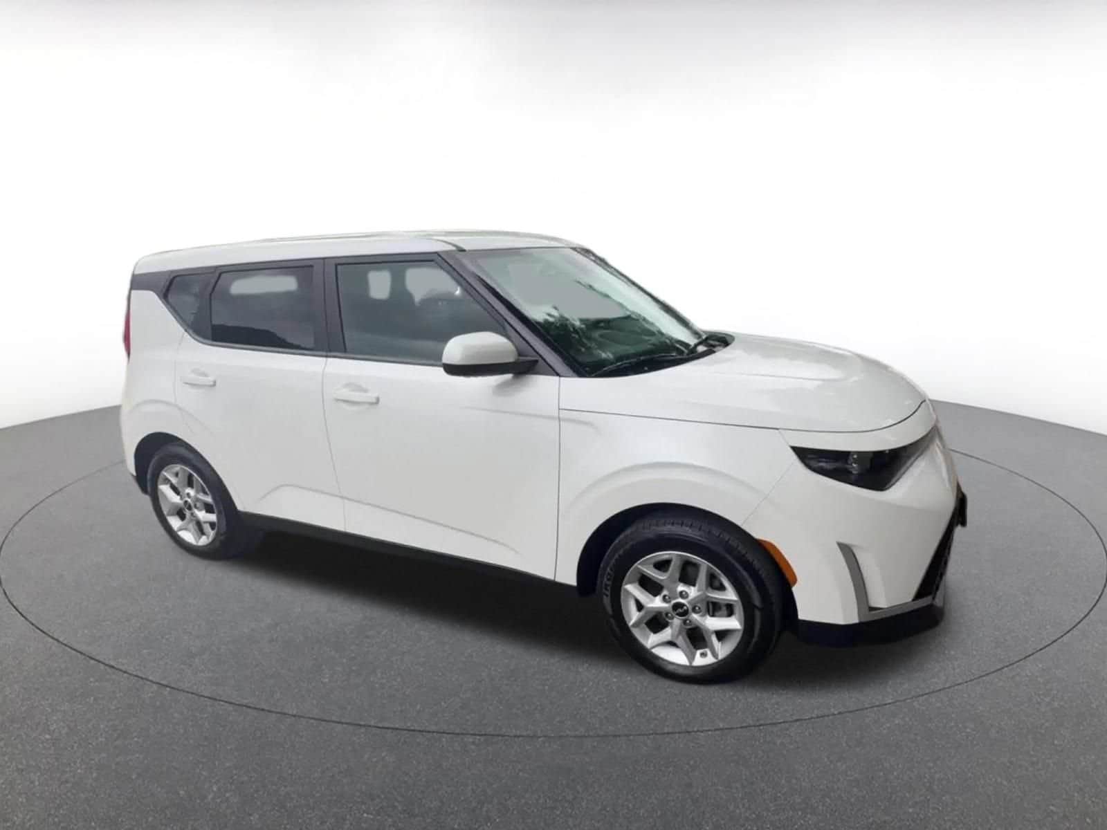 Thumbnail: 2025 Kia Soul - 2