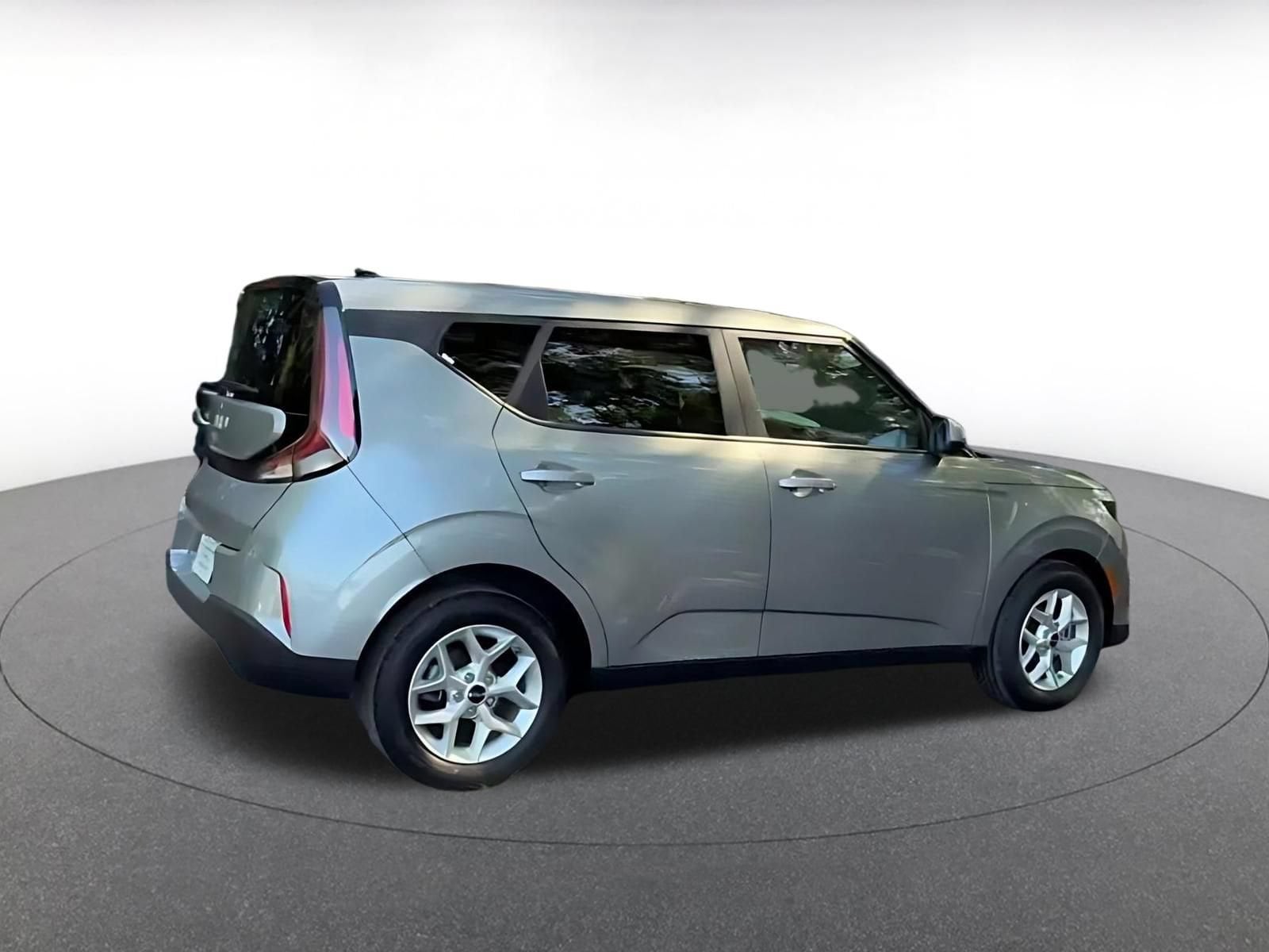 Thumbnail: 2025 Kia Soul - 15