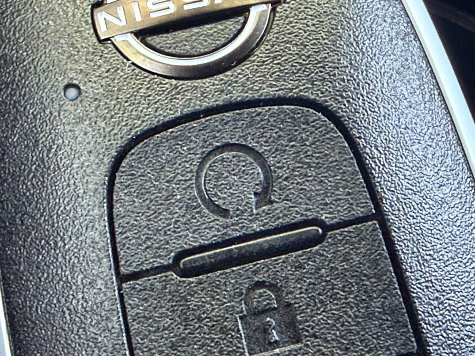 Thumbnail: 2025 Nissan Rogue - 25