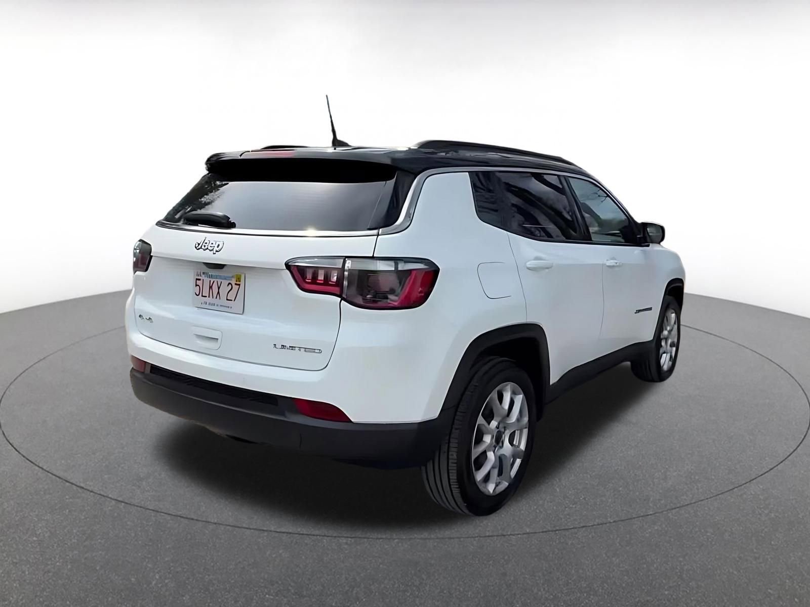 Thumbnail: 2025 Jeep Compass - 14