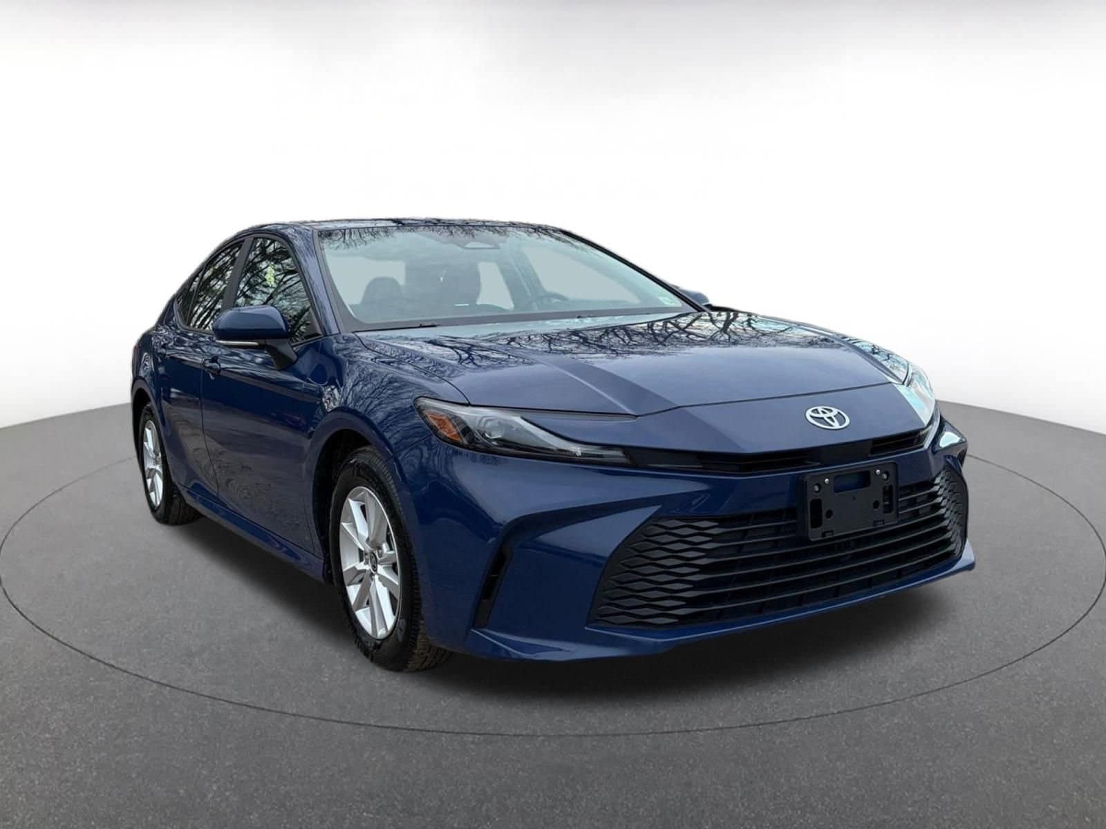 Thumbnail: 2025 Toyota Camry - 1