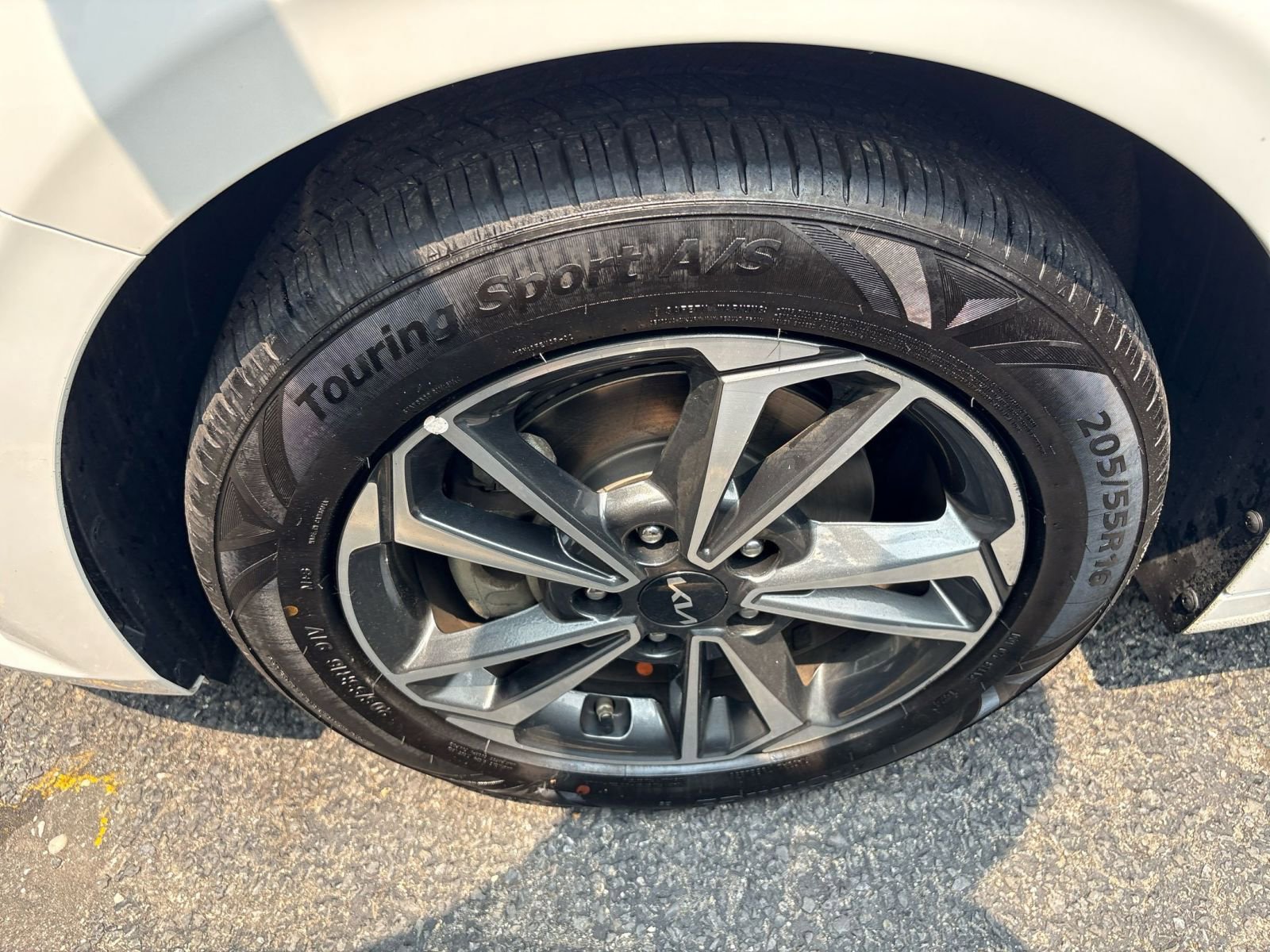 2023 Kia Forte LXS 18