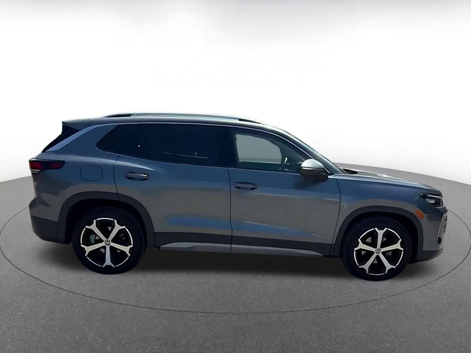 Thumbnail: 2026 Volkswagen Tiguan - 15