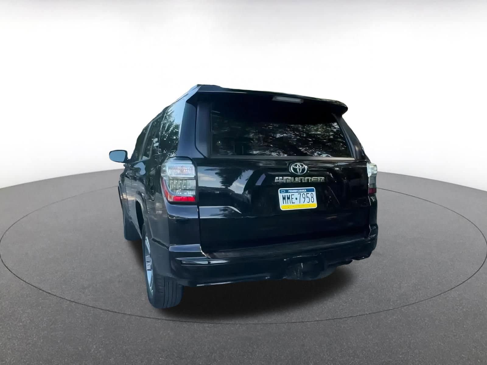 Thumbnail: 2024 Toyota 4Runner - 11