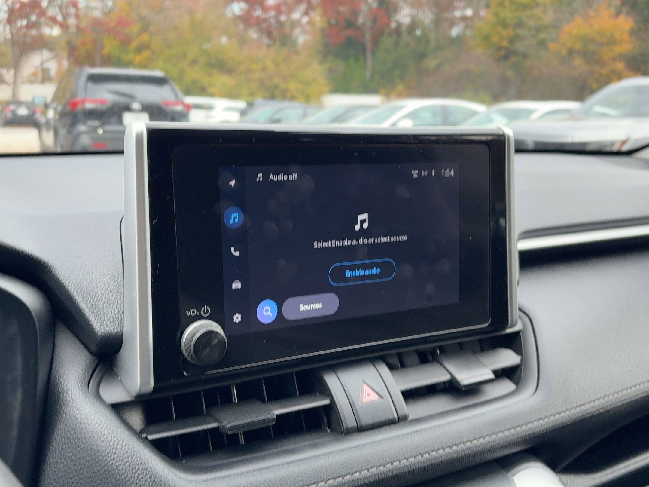 Thumbnail: 2025 Toyota RAV4 - 21