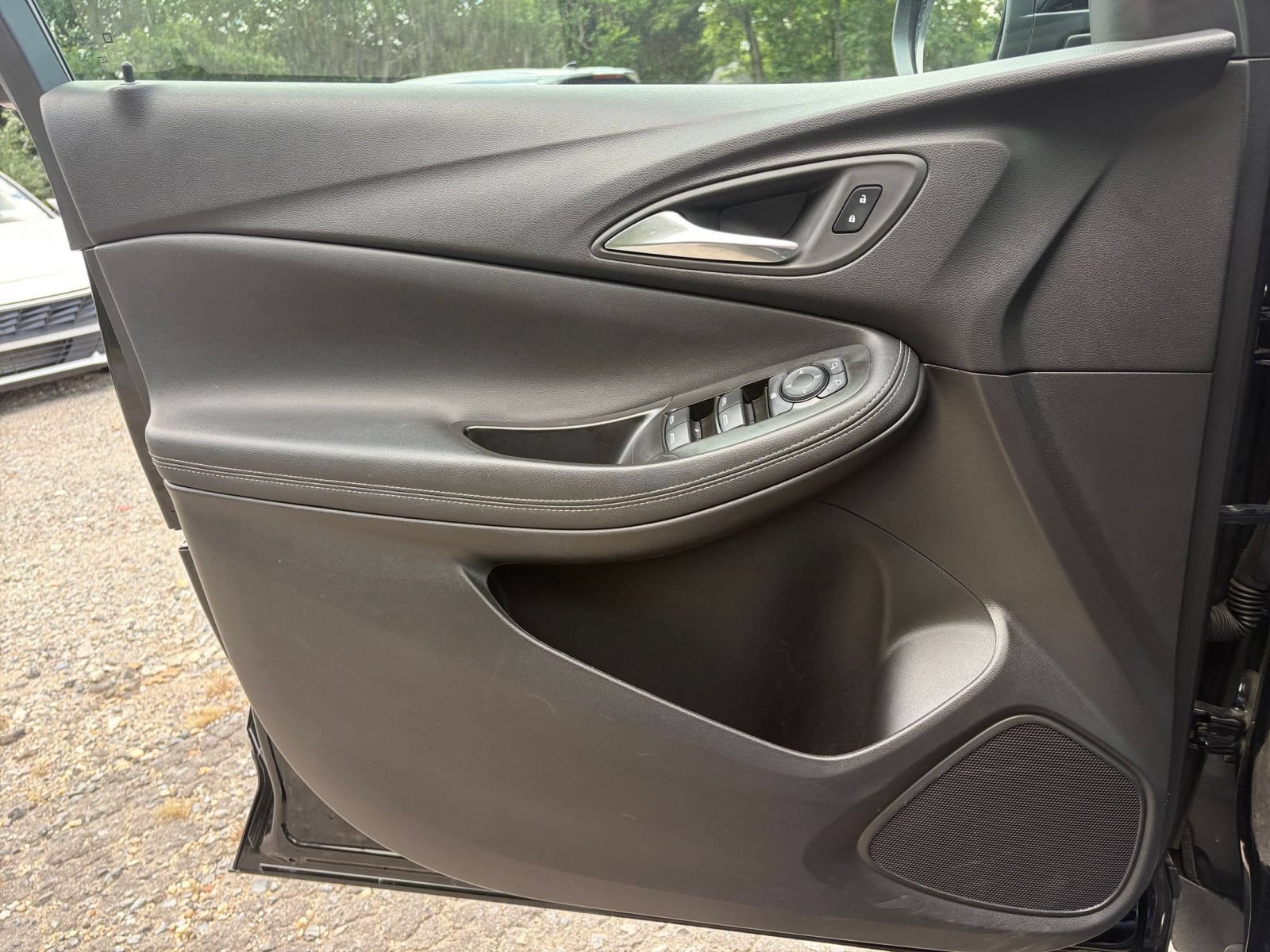Thumbnail: 2025 Buick Encore GX - 18