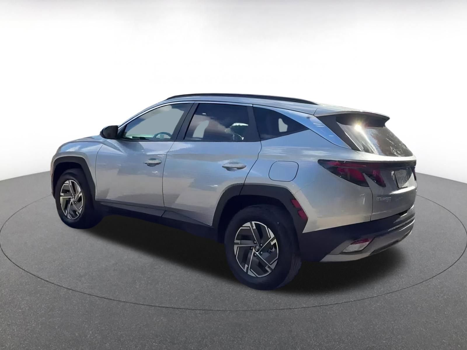 Thumbnail: 2025 Hyundai Tucson - 10