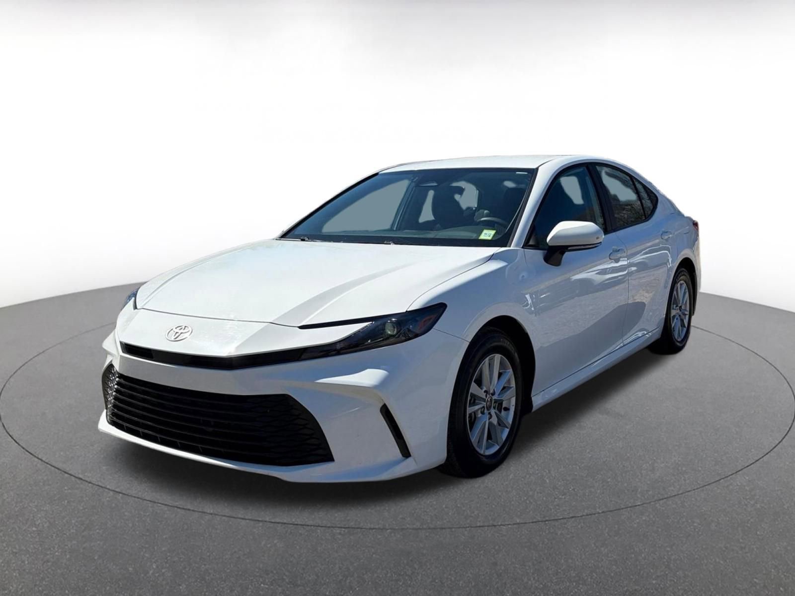 Thumbnail: 2025 Toyota Camry - 4