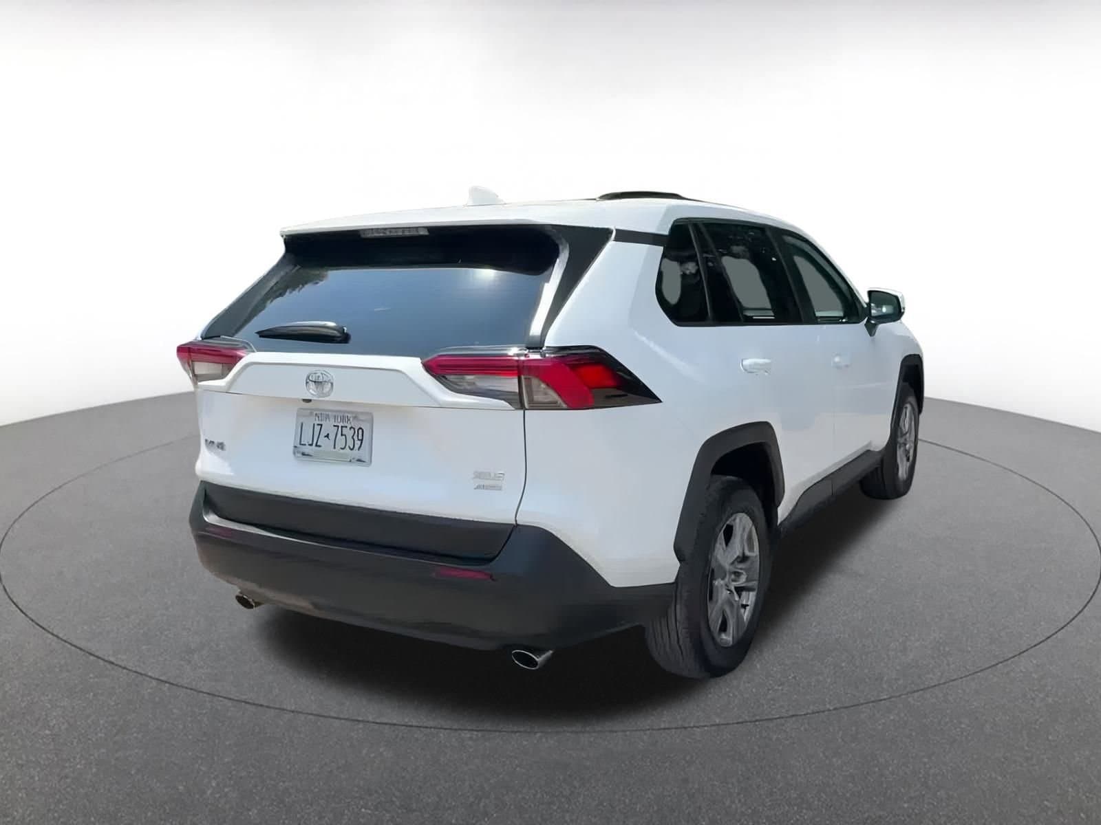 Thumbnail: 2024 Toyota RAV4 - 14