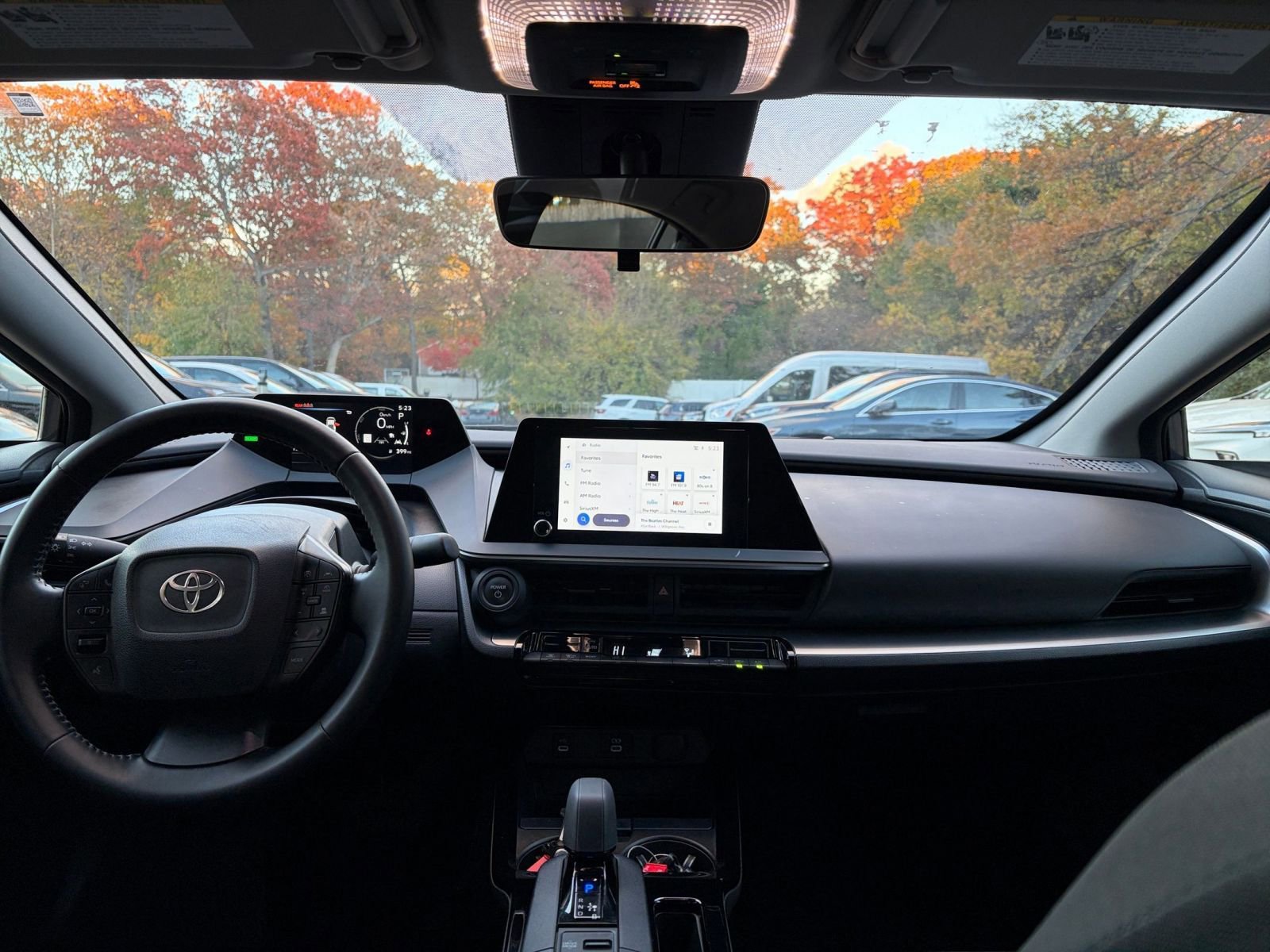 Thumbnail: 2025 Toyota Prius - 31