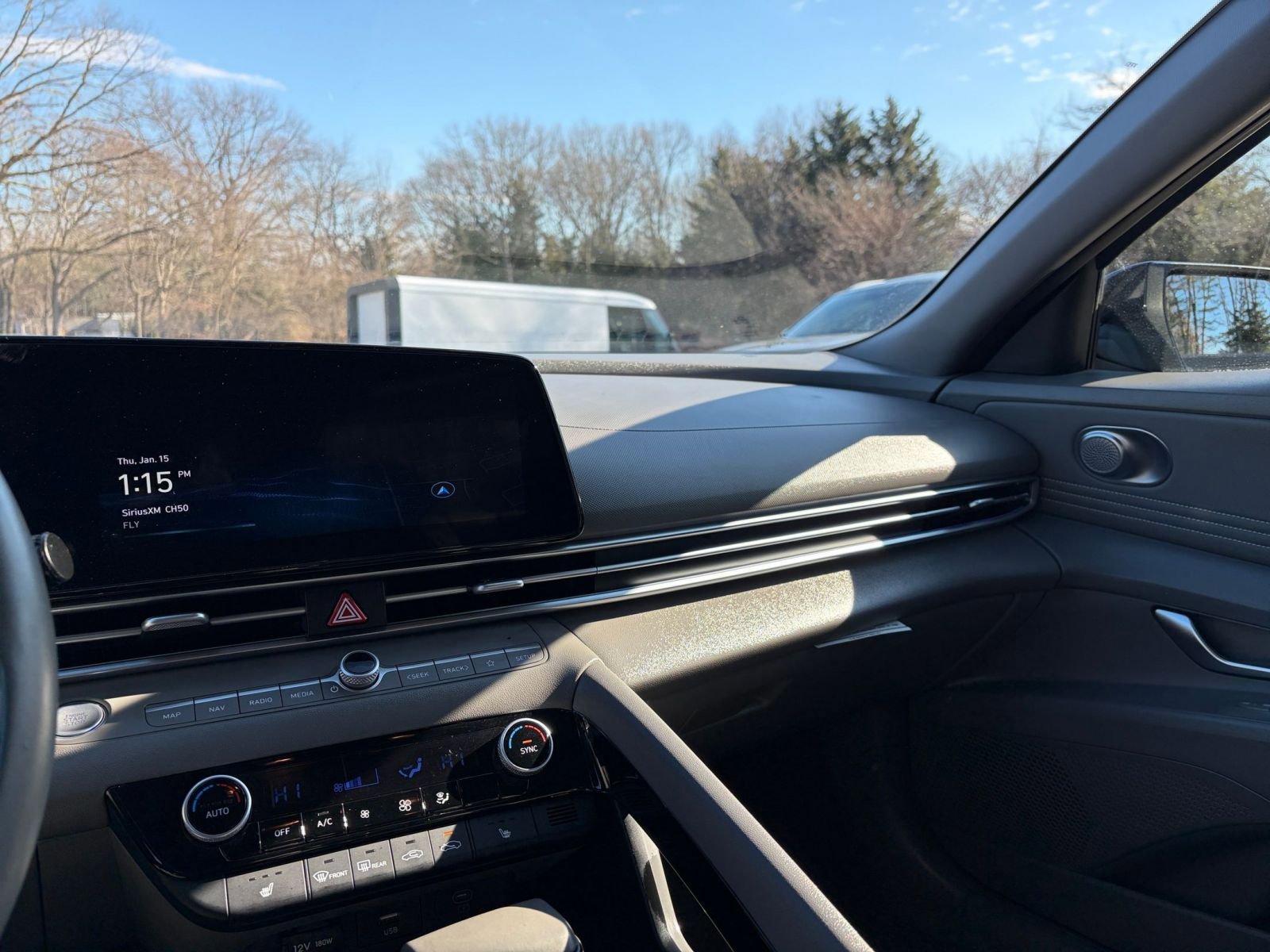 Thumbnail: 2025 Hyundai Elantra - 34