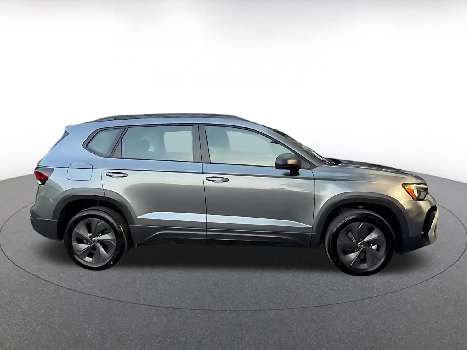 Thumbnail: 2026 Volkswagen Taos - 15