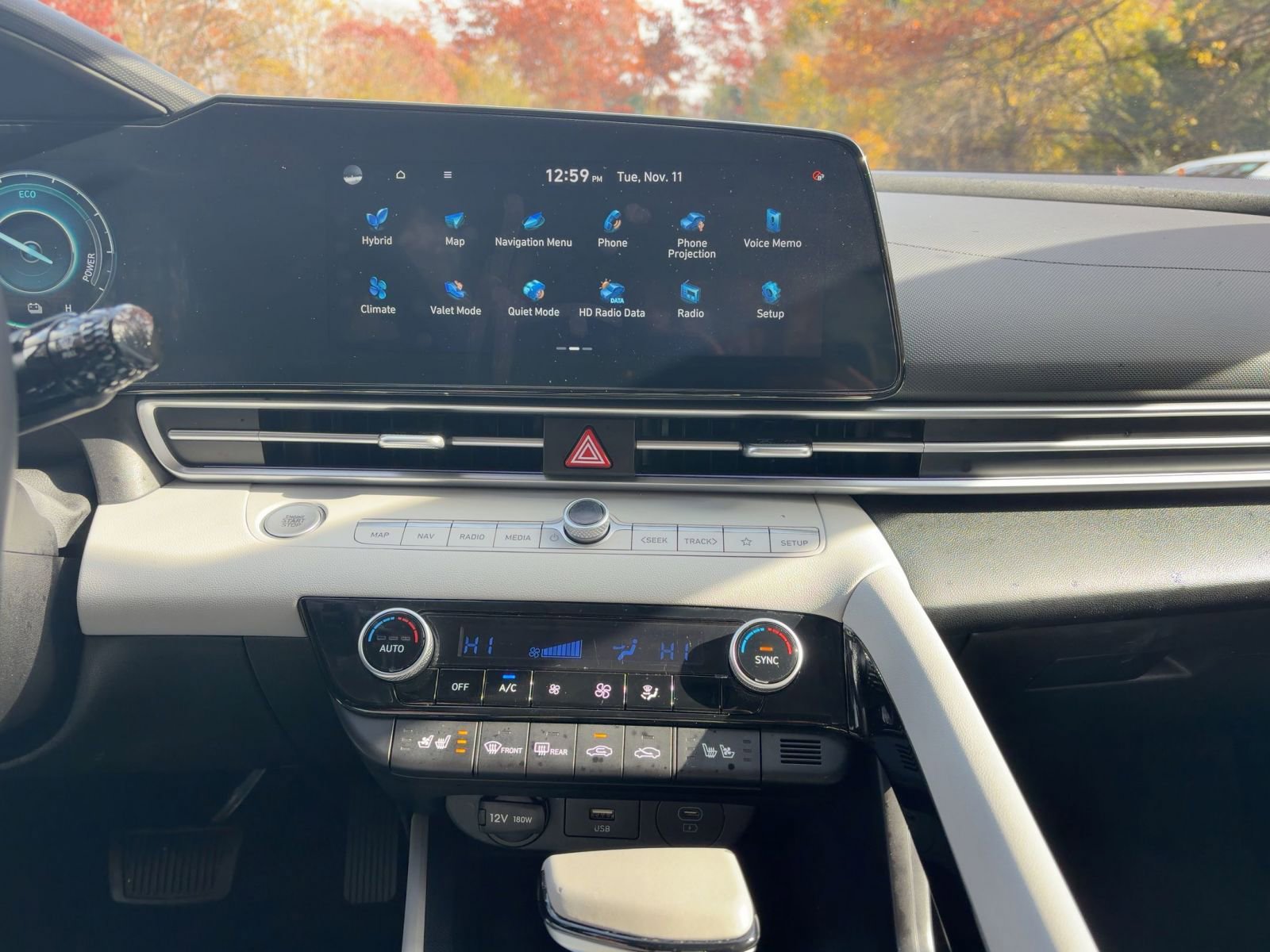 Thumbnail: 2025 Hyundai Elantra - 32