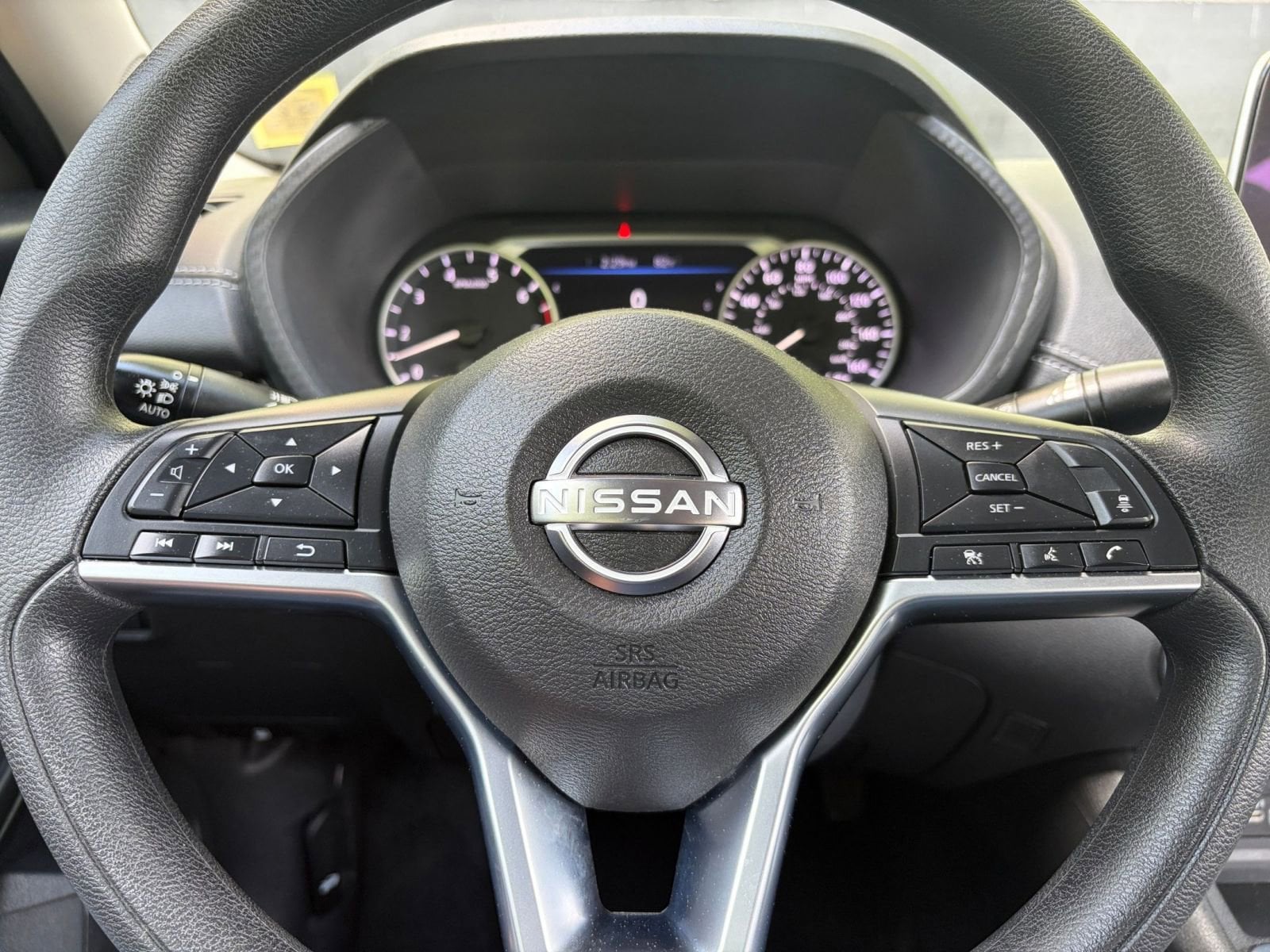 Thumbnail: 2025 Nissan Sentra - 25