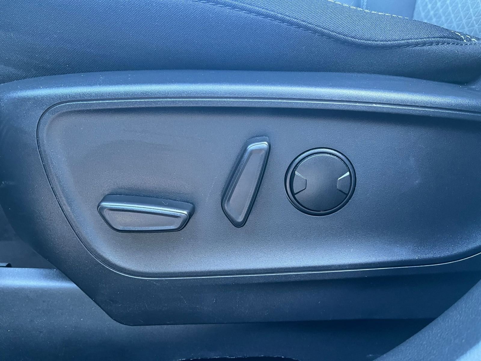Thumbnail: 2024 Ford Escape - 23