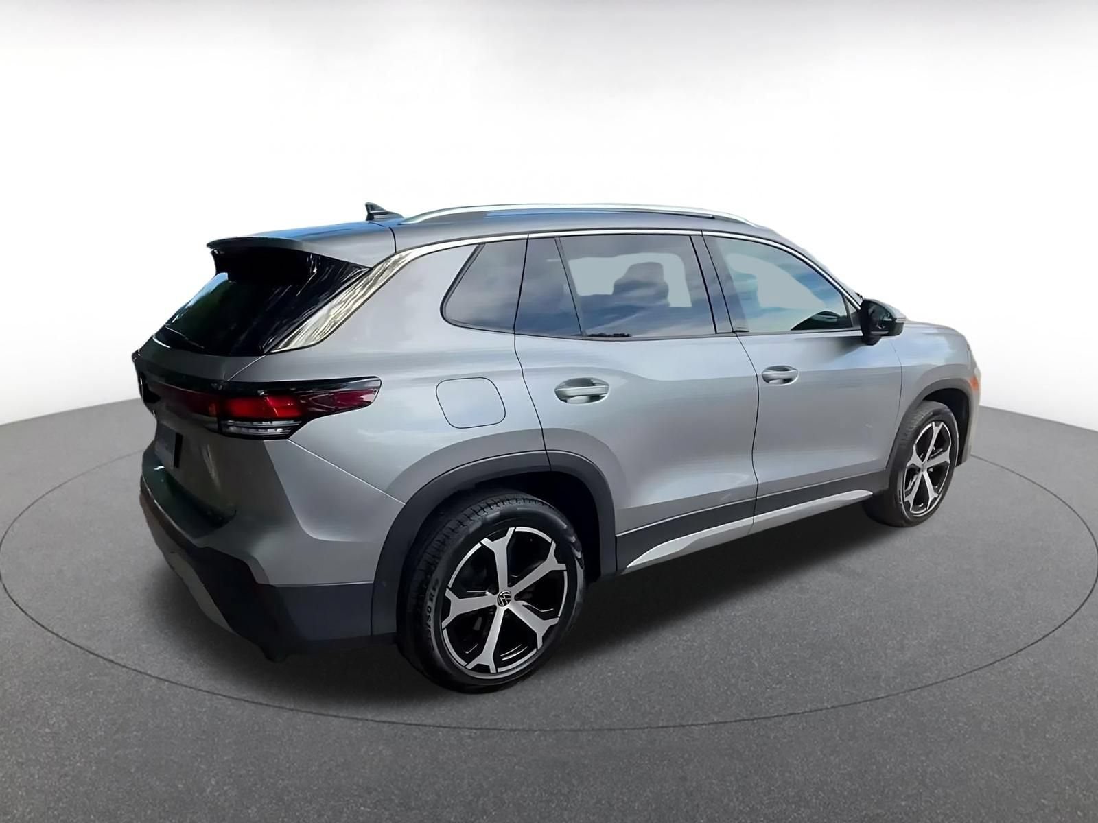 Thumbnail: 2026 Volkswagen Tiguan - 14