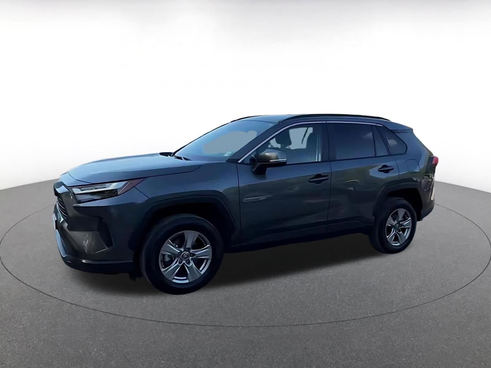 Thumbnail: 2025 Toyota RAV4 - 7