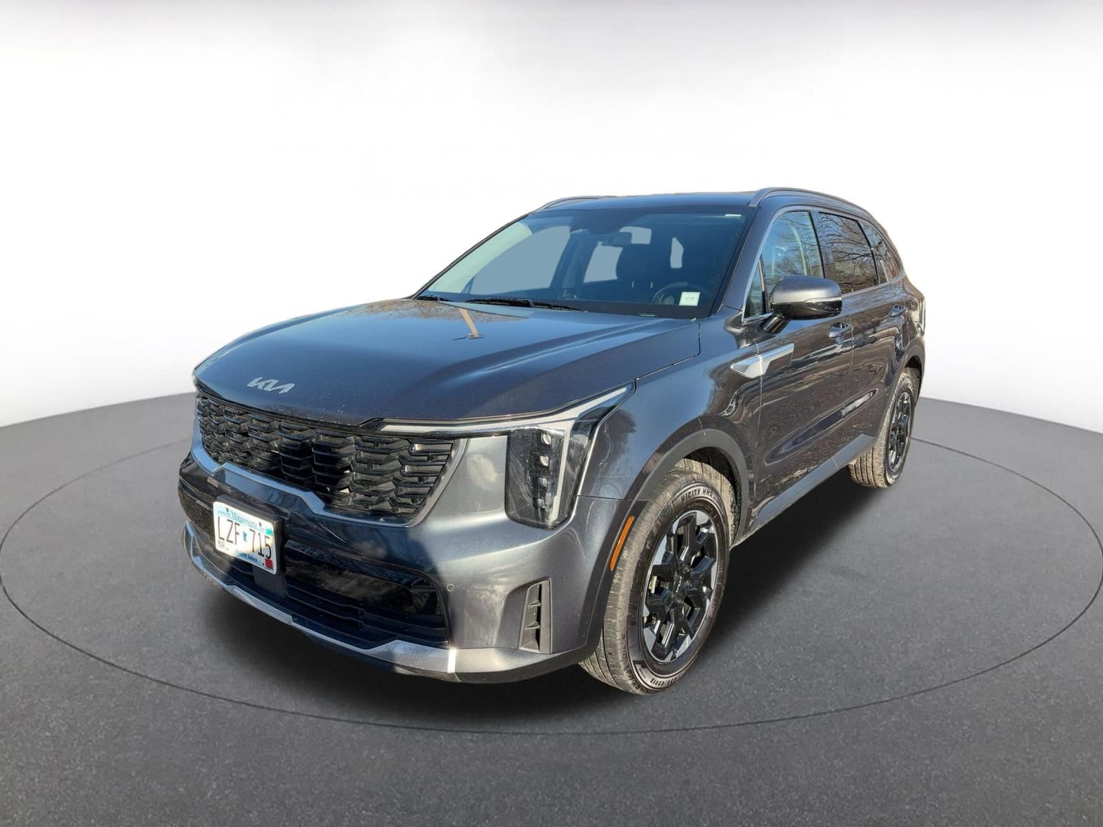 Thumbnail: 2024 Kia Sorento - 3