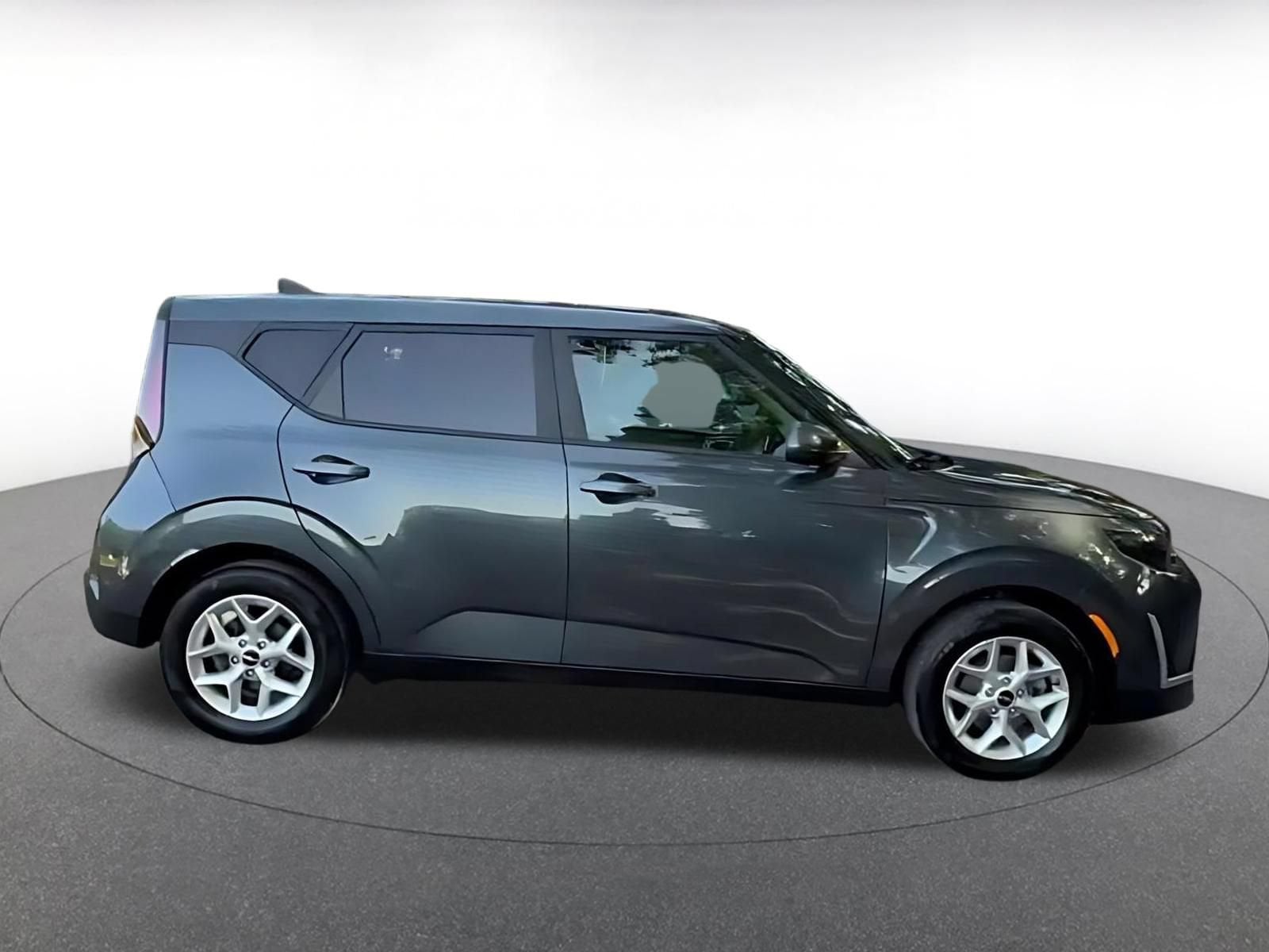 Thumbnail: 2025 Kia Soul - 16