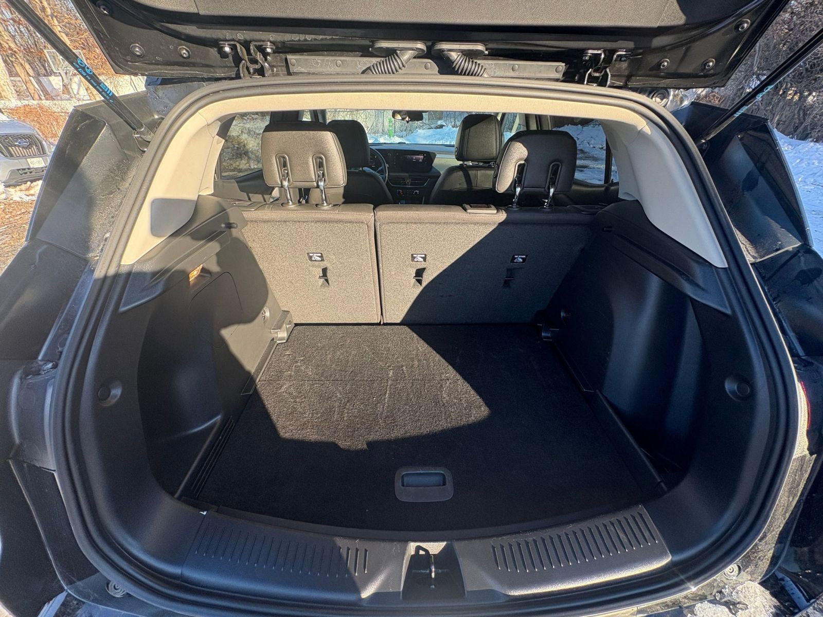 Thumbnail: 2025 Buick Encore GX - 29