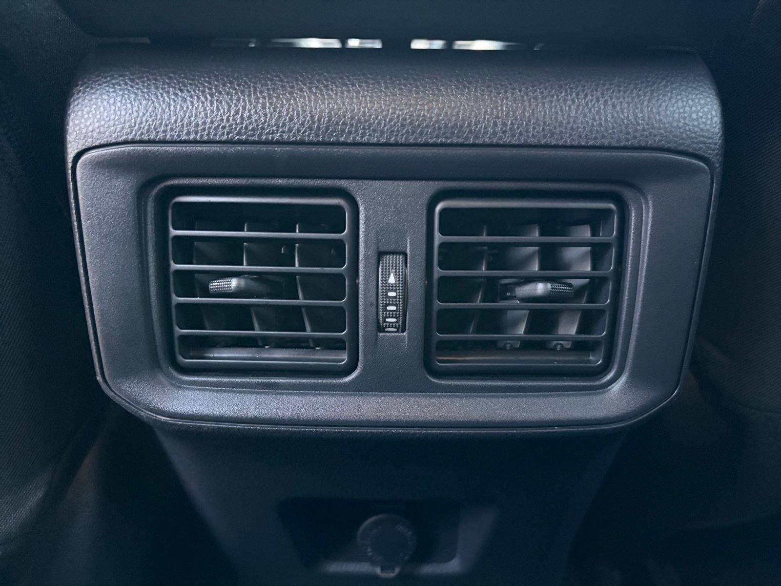 Thumbnail: 2025 Toyota RAV4 - 23