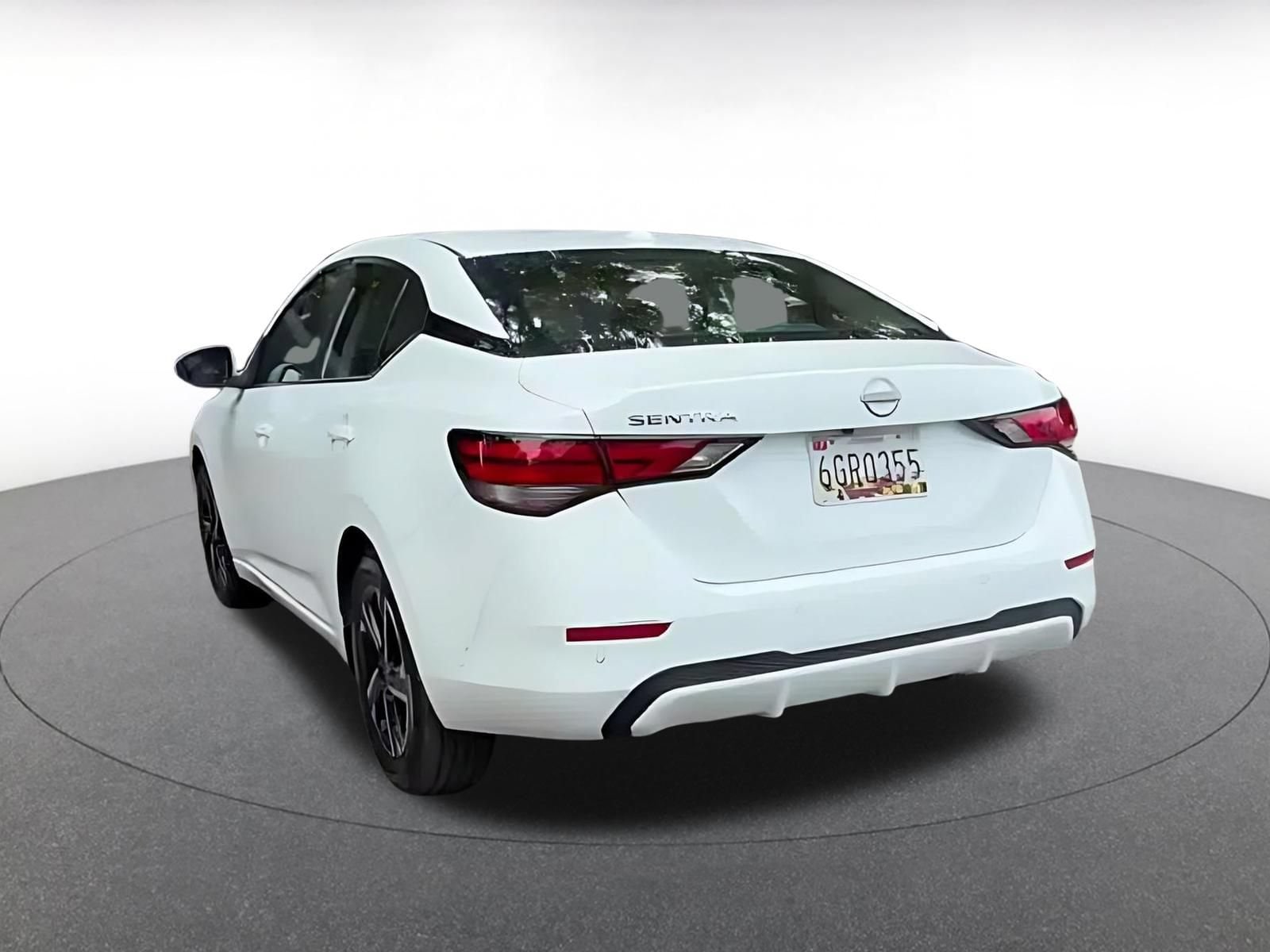 Thumbnail: 2025 Nissan Sentra - 11