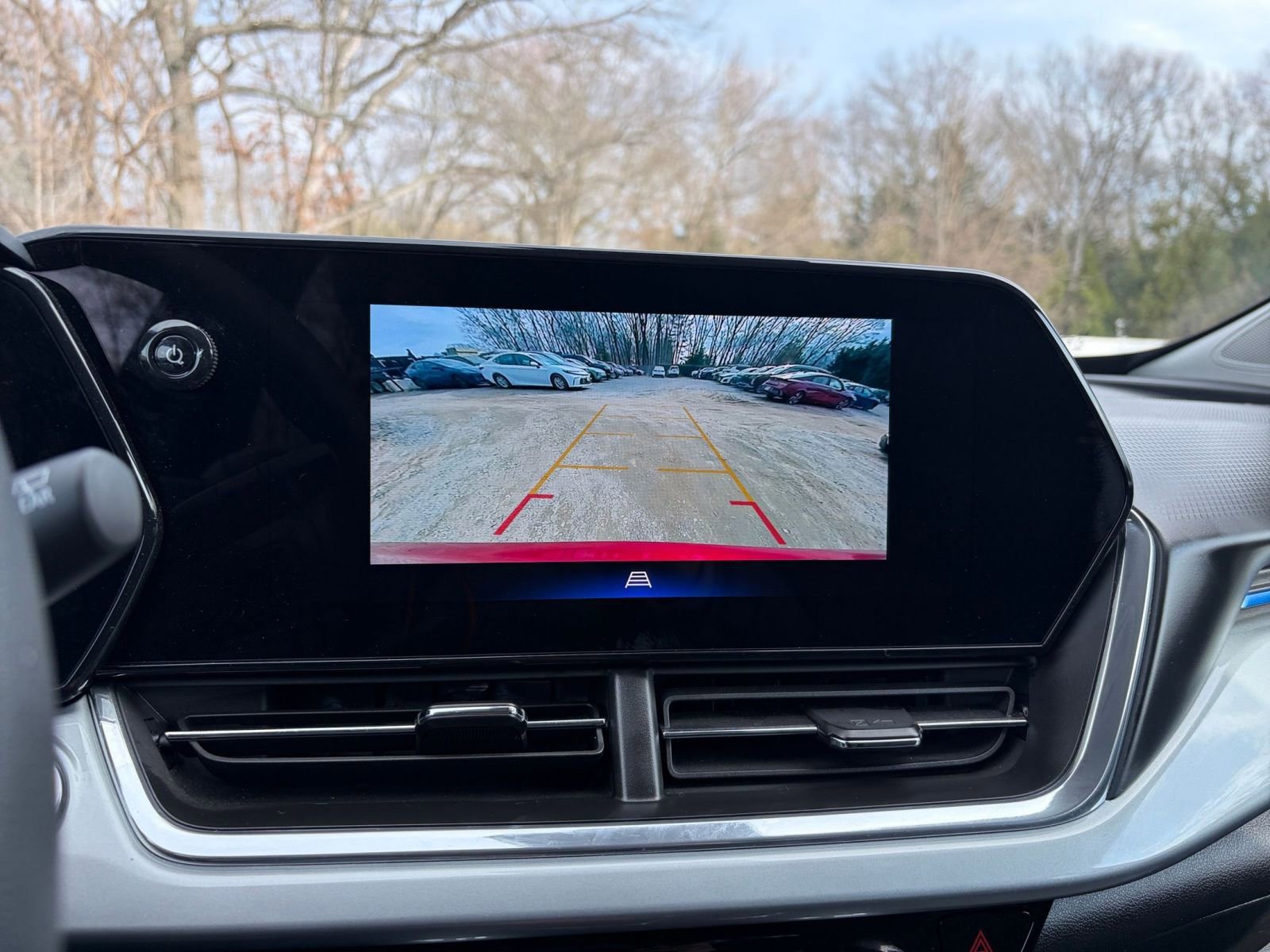 Thumbnail: 2025 Chevrolet Trax - 22