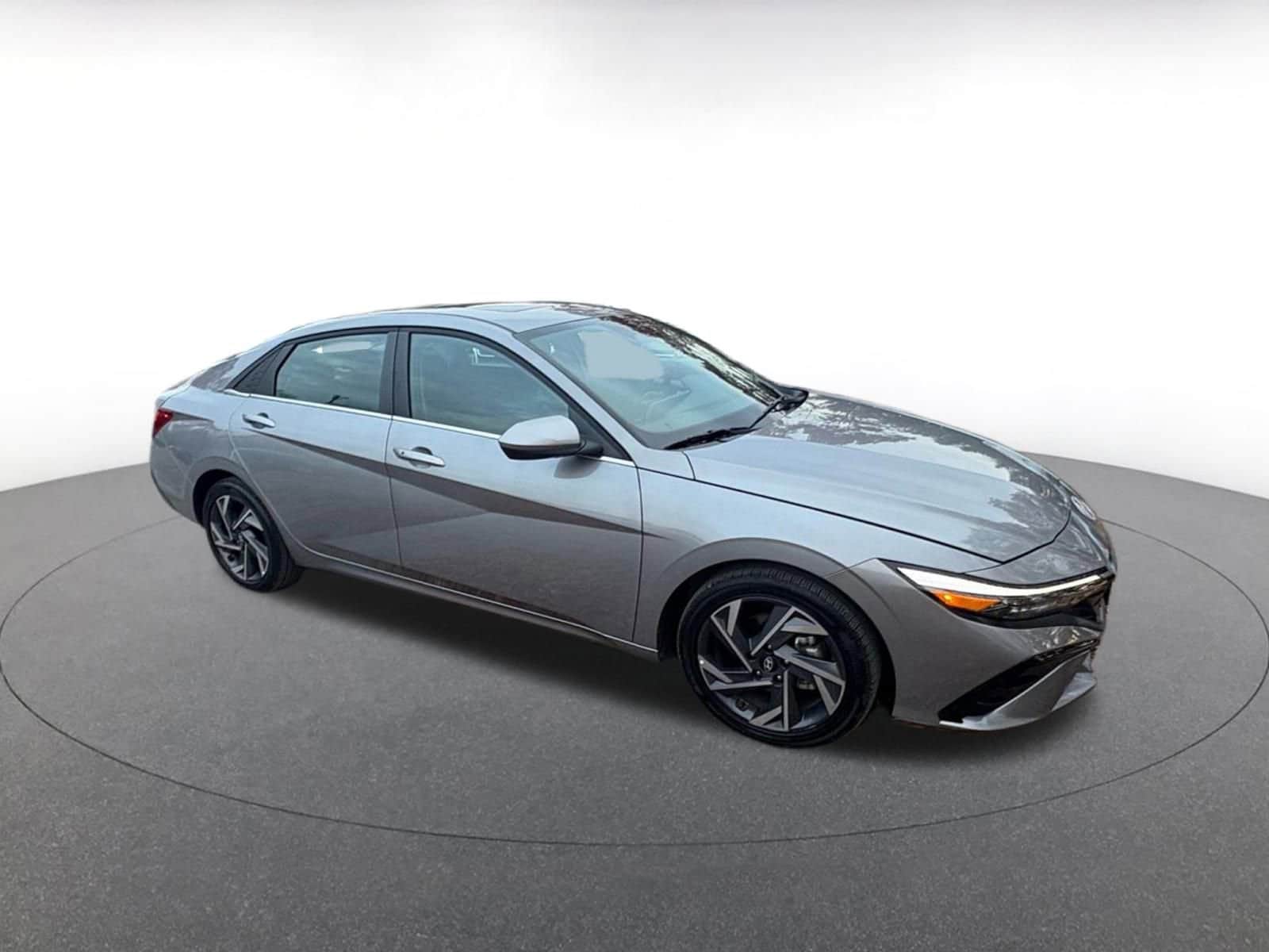 Thumbnail: 2025 Hyundai Elantra - 1