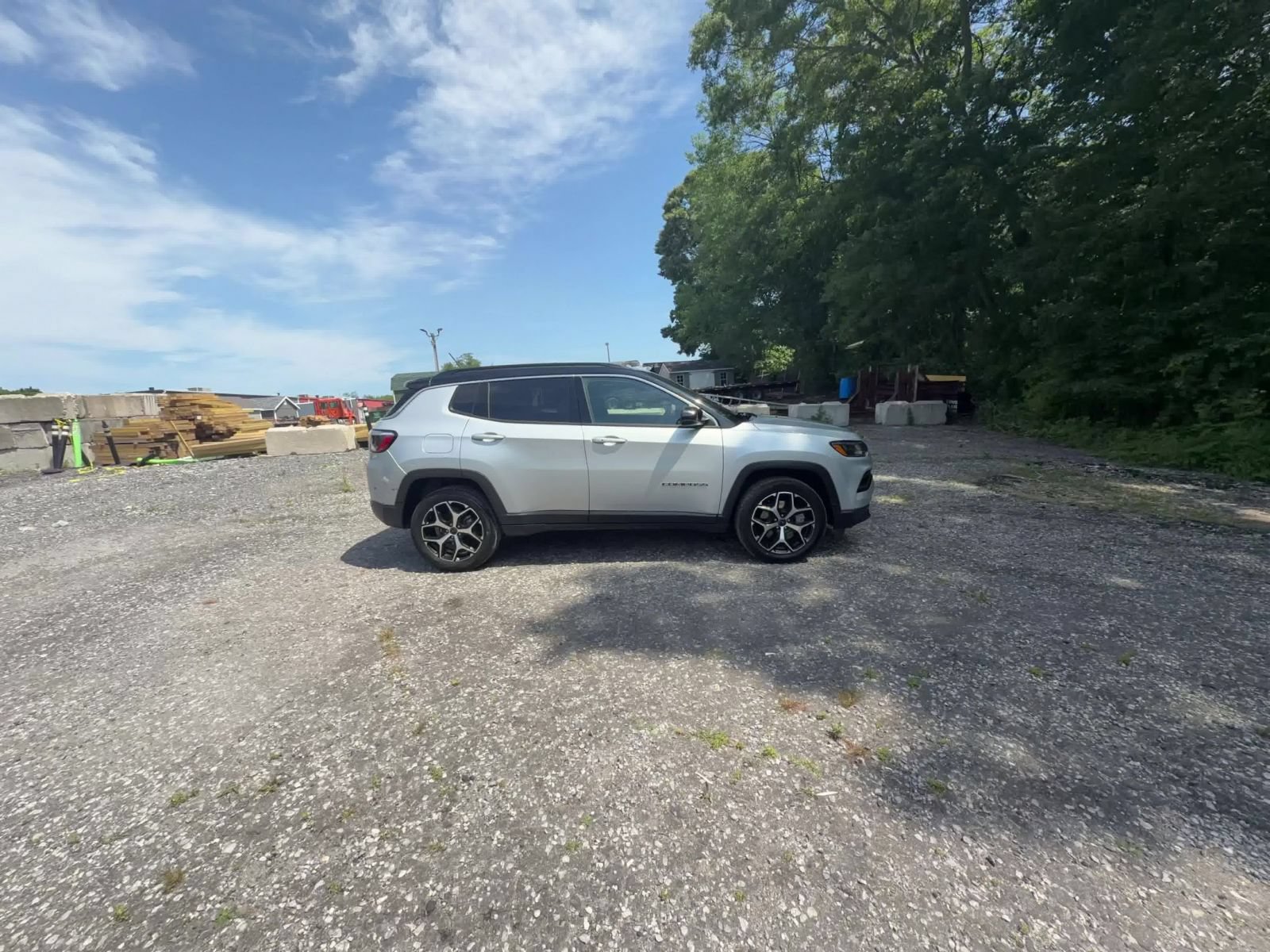 Thumbnail: 2025 Jeep Compass - 15