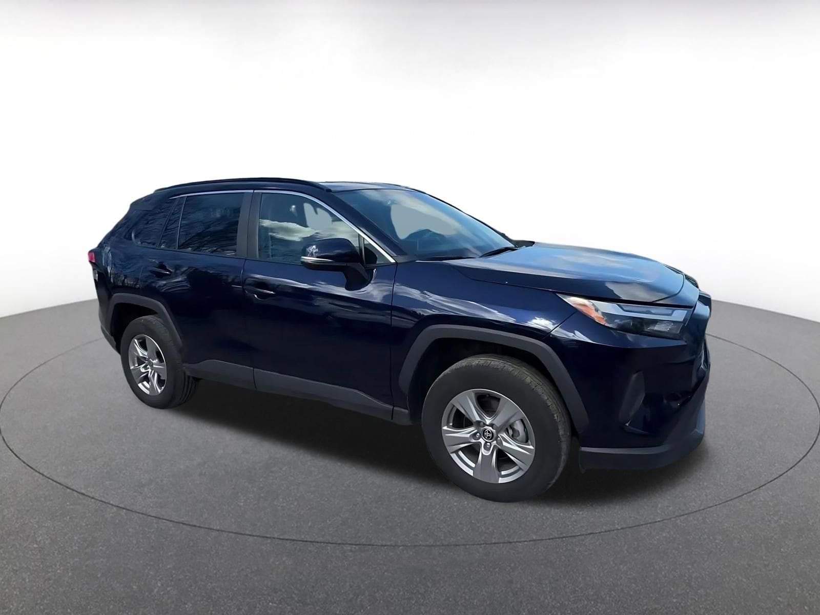 Thumbnail: 2025 Toyota RAV4 - 2