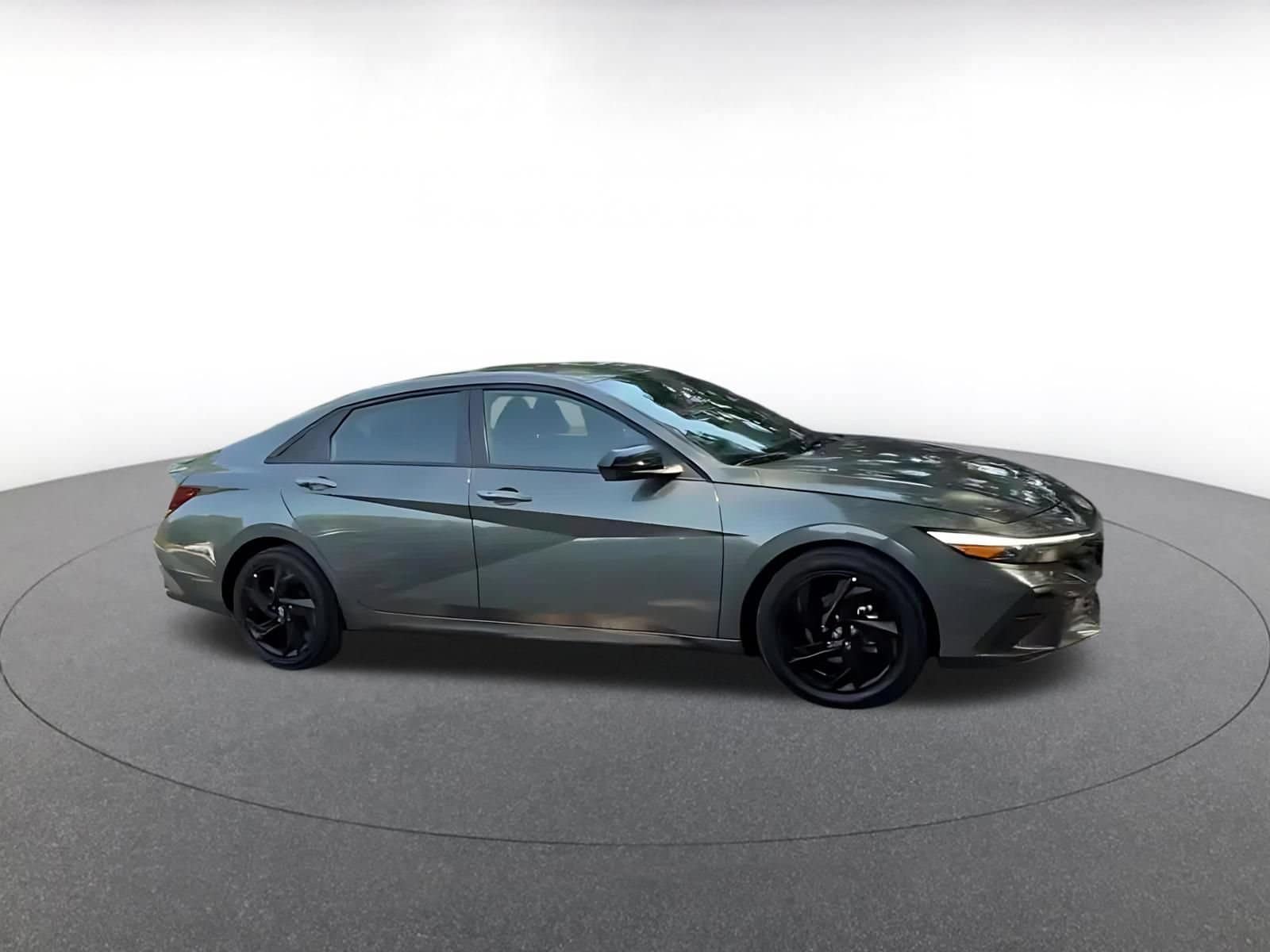 Thumbnail: 2026 Hyundai Elantra - 2