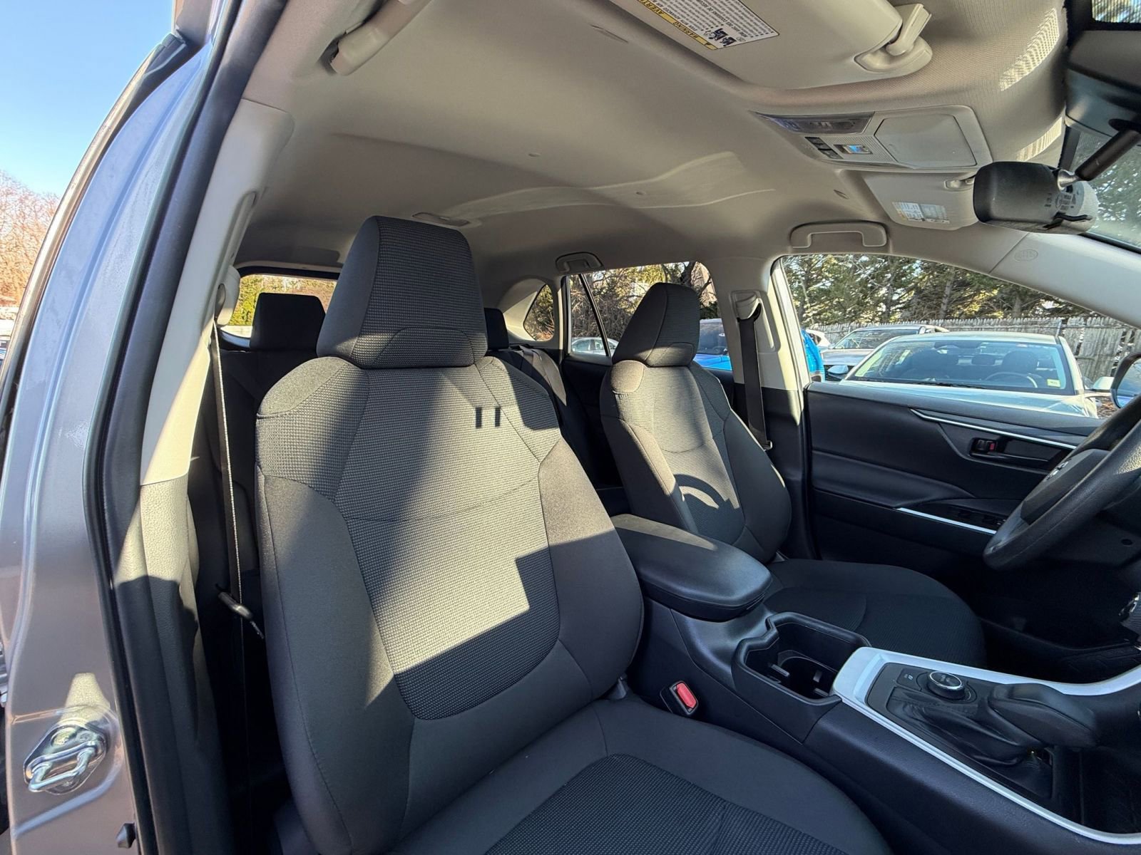 Thumbnail: 2025 Toyota RAV4 - 35