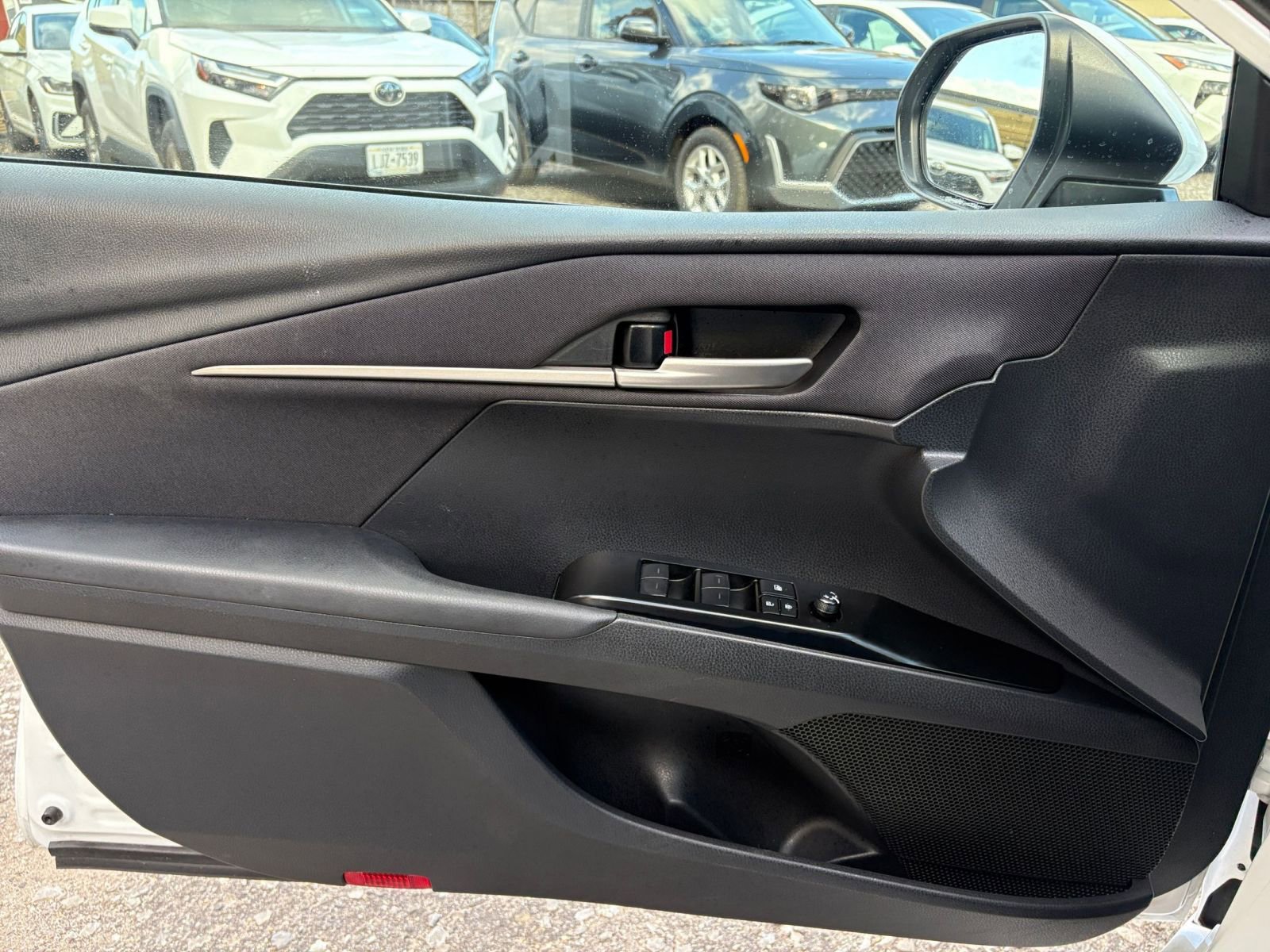 Thumbnail: 2025 Toyota Camry - 20