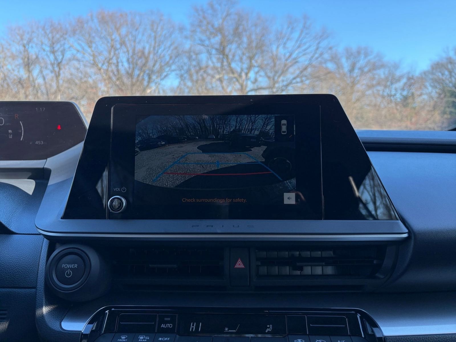 Thumbnail: 2025 Toyota Prius - 17