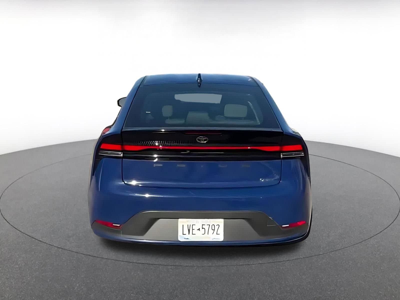 Thumbnail: 2025 Toyota Prius - 12