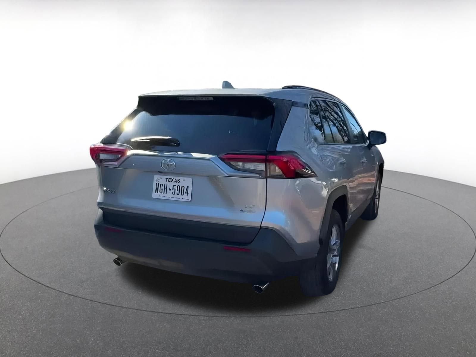 Thumbnail: 2025 Toyota RAV4 - 14