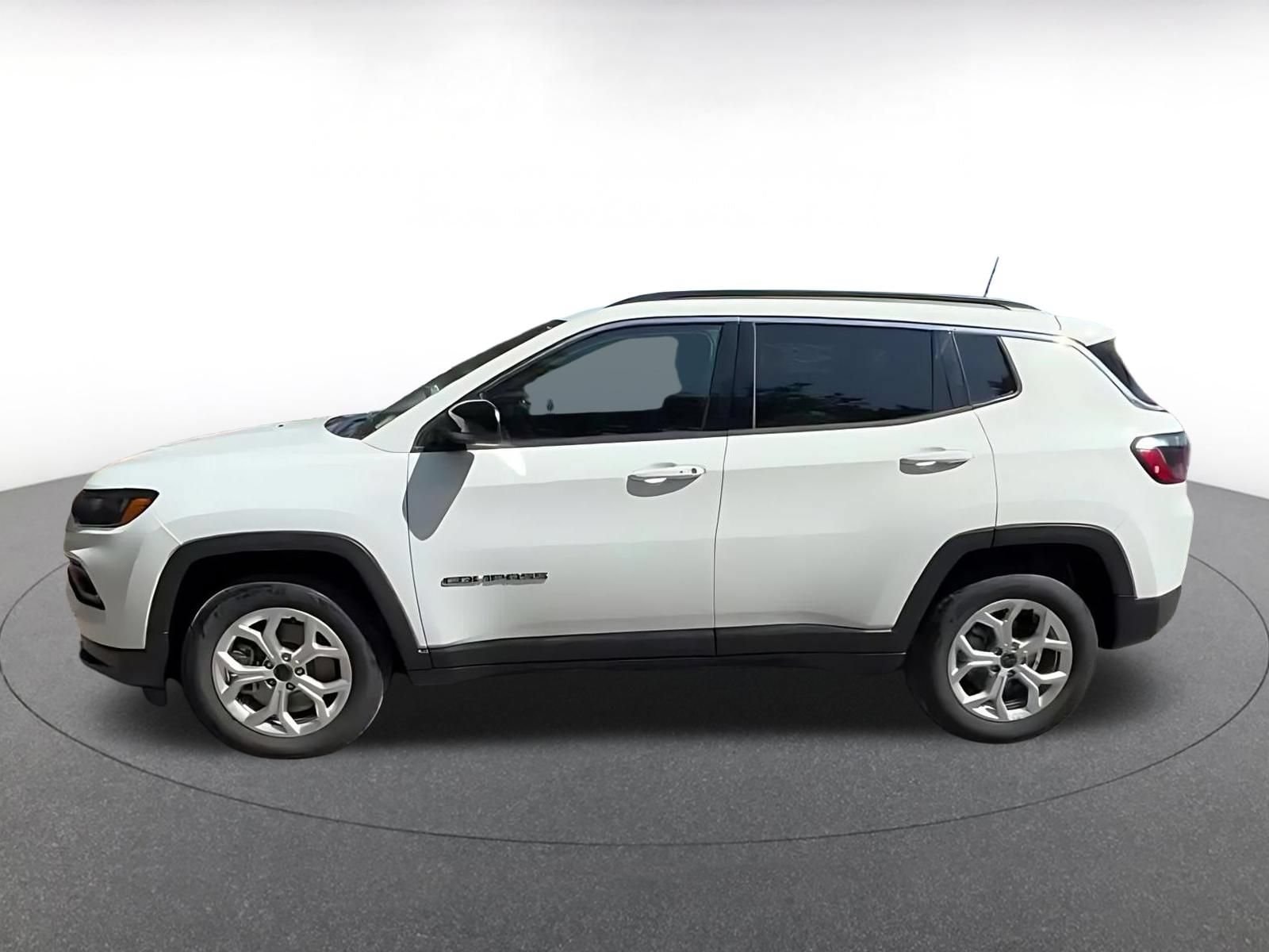 Thumbnail: 2025 Jeep Compass - 8