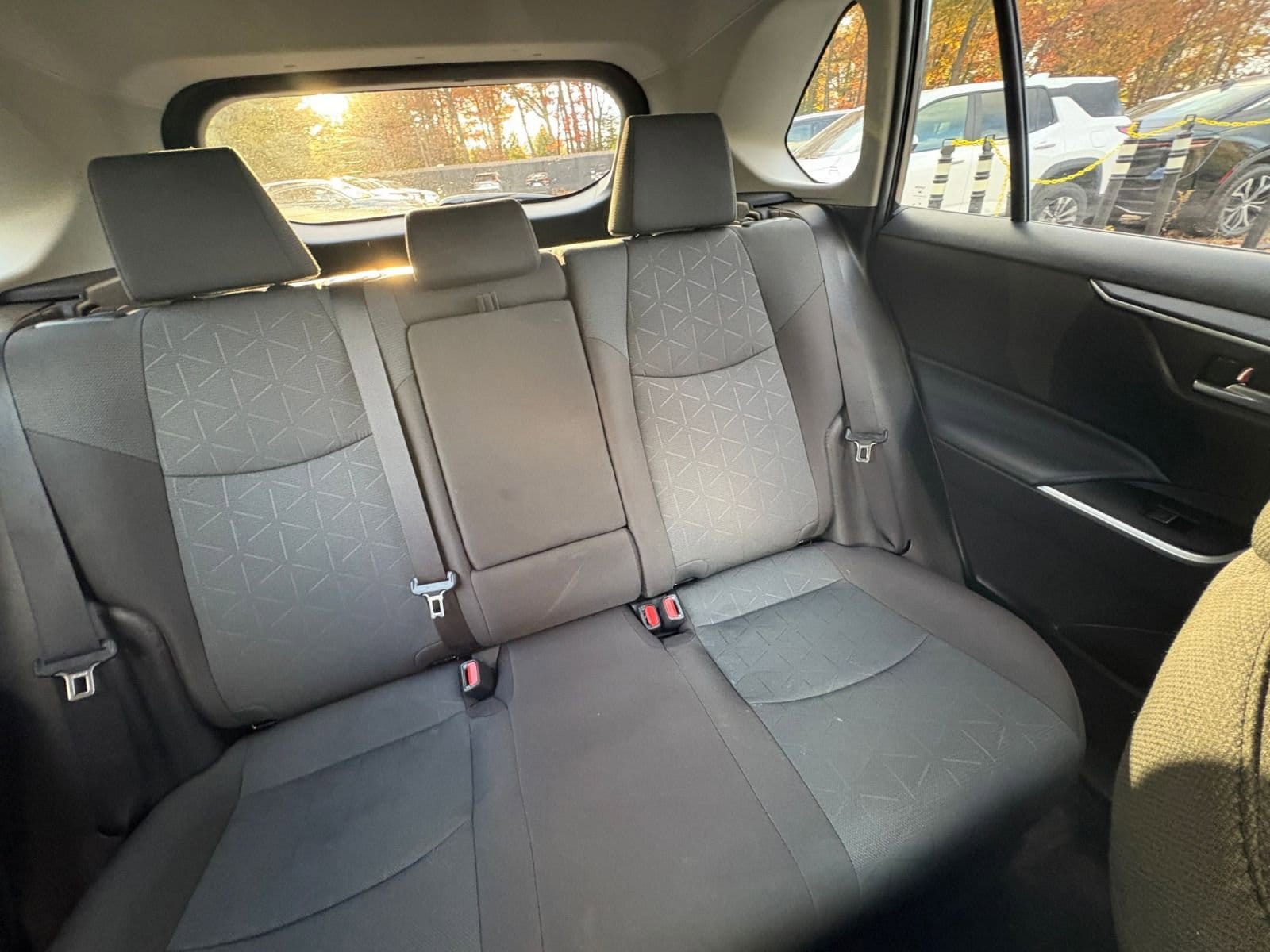 Thumbnail: 2025 Toyota RAV4 - 34