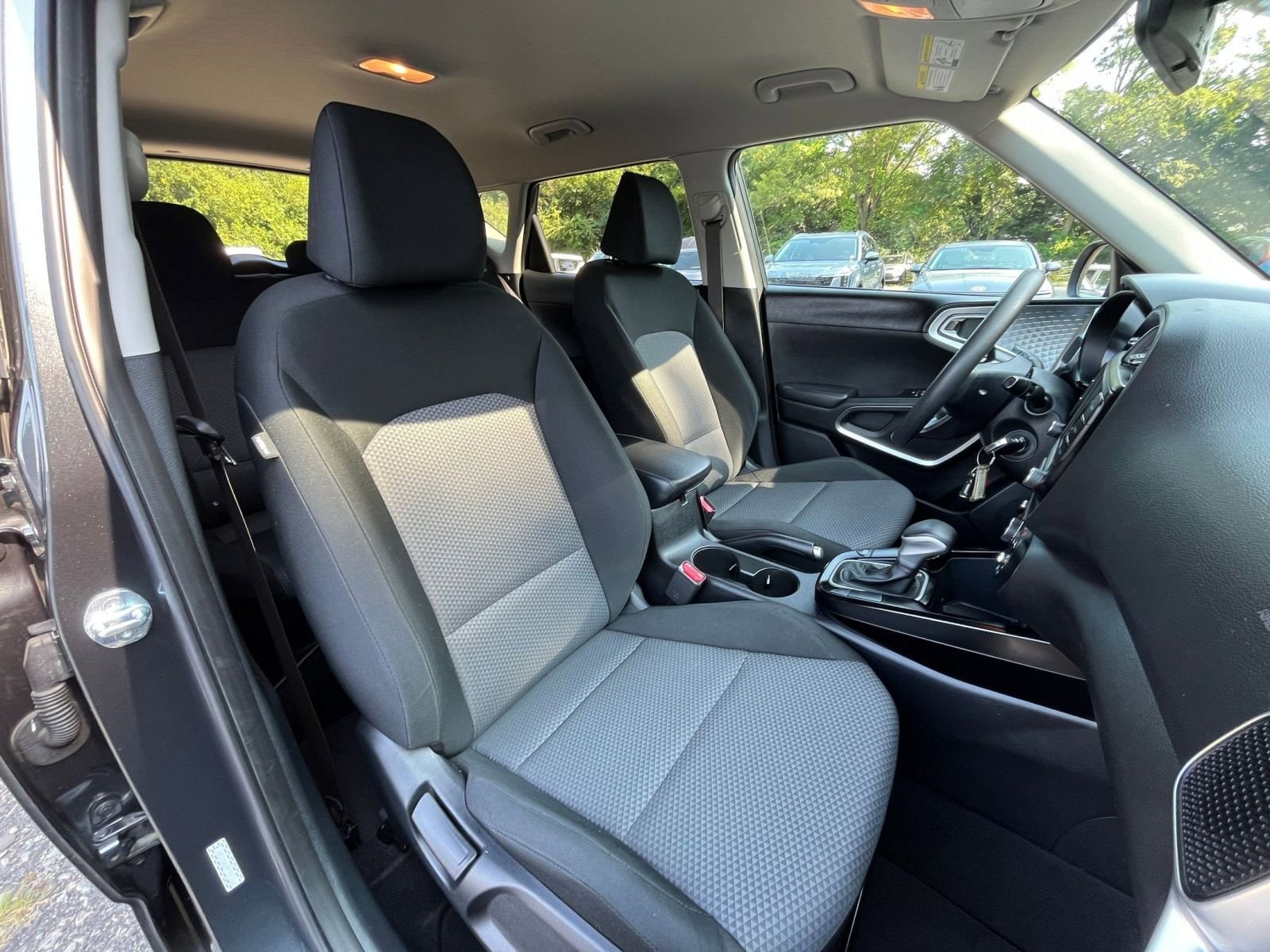 Thumbnail: 2023 Kia Soul - 34