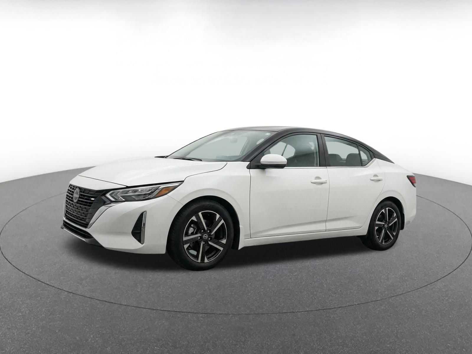 Thumbnail: 2025 Nissan Sentra - 3
