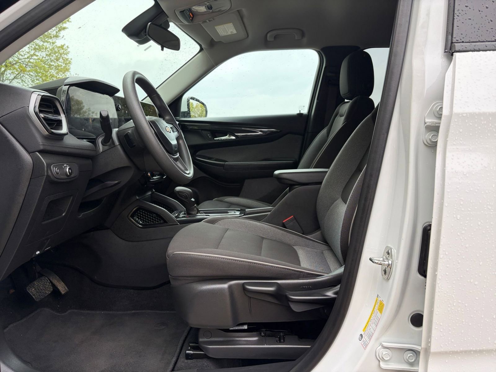 Thumbnail: 2025 Chevrolet TrailBlazer - 25