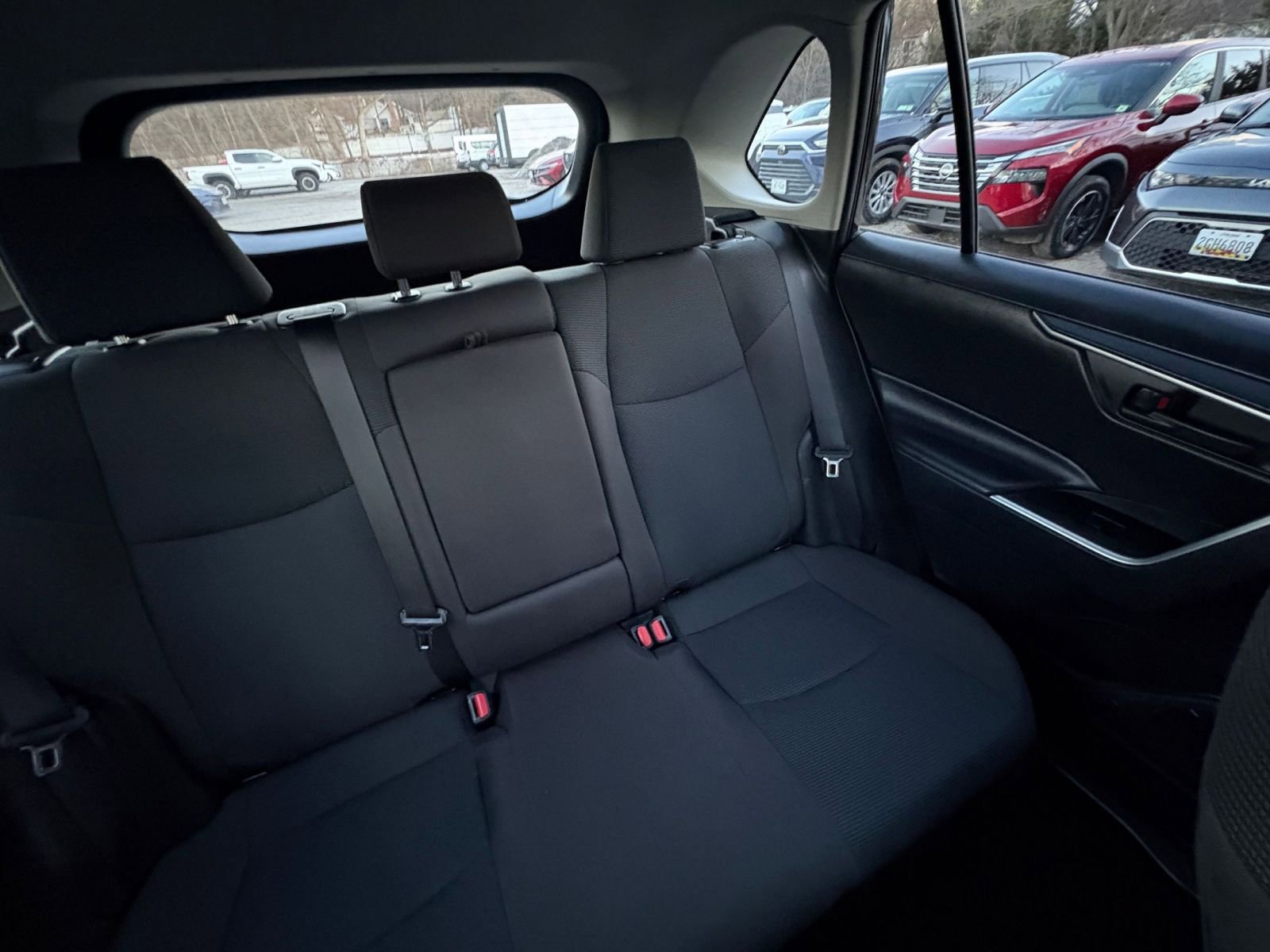 Thumbnail: 2025 Toyota RAV4 - 34