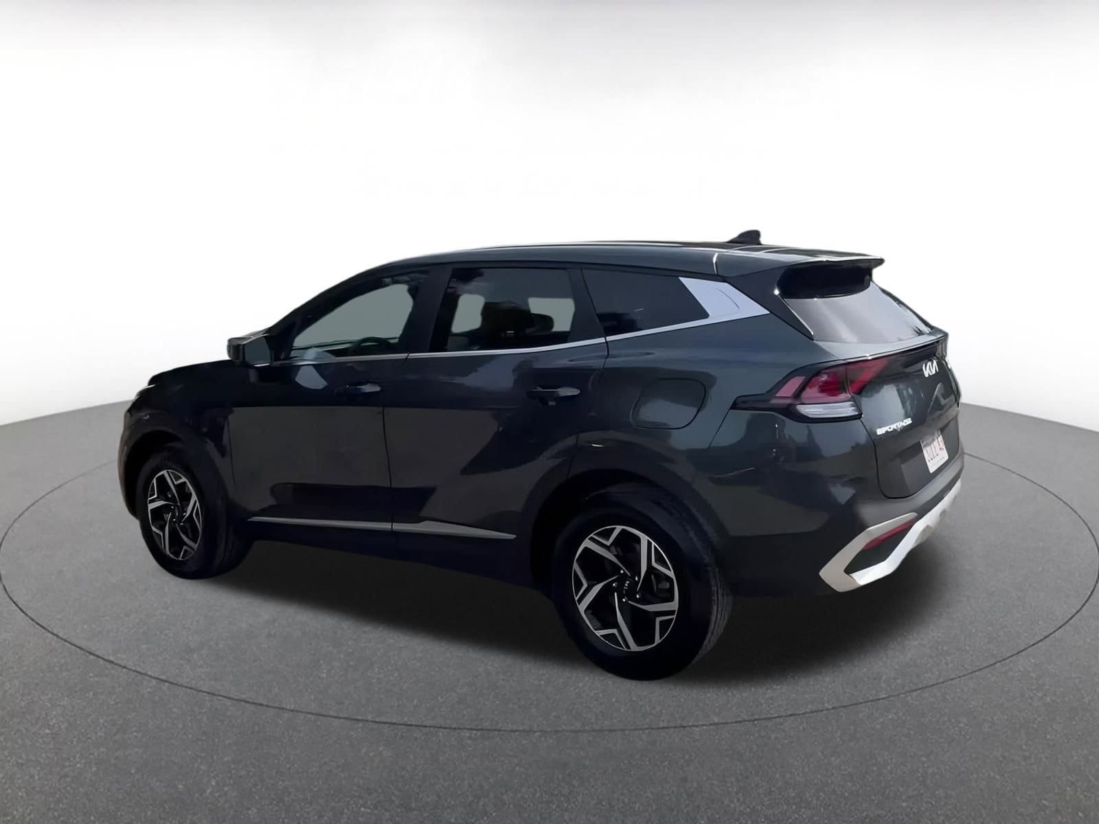 Thumbnail: 2024 Kia Sportage - 10