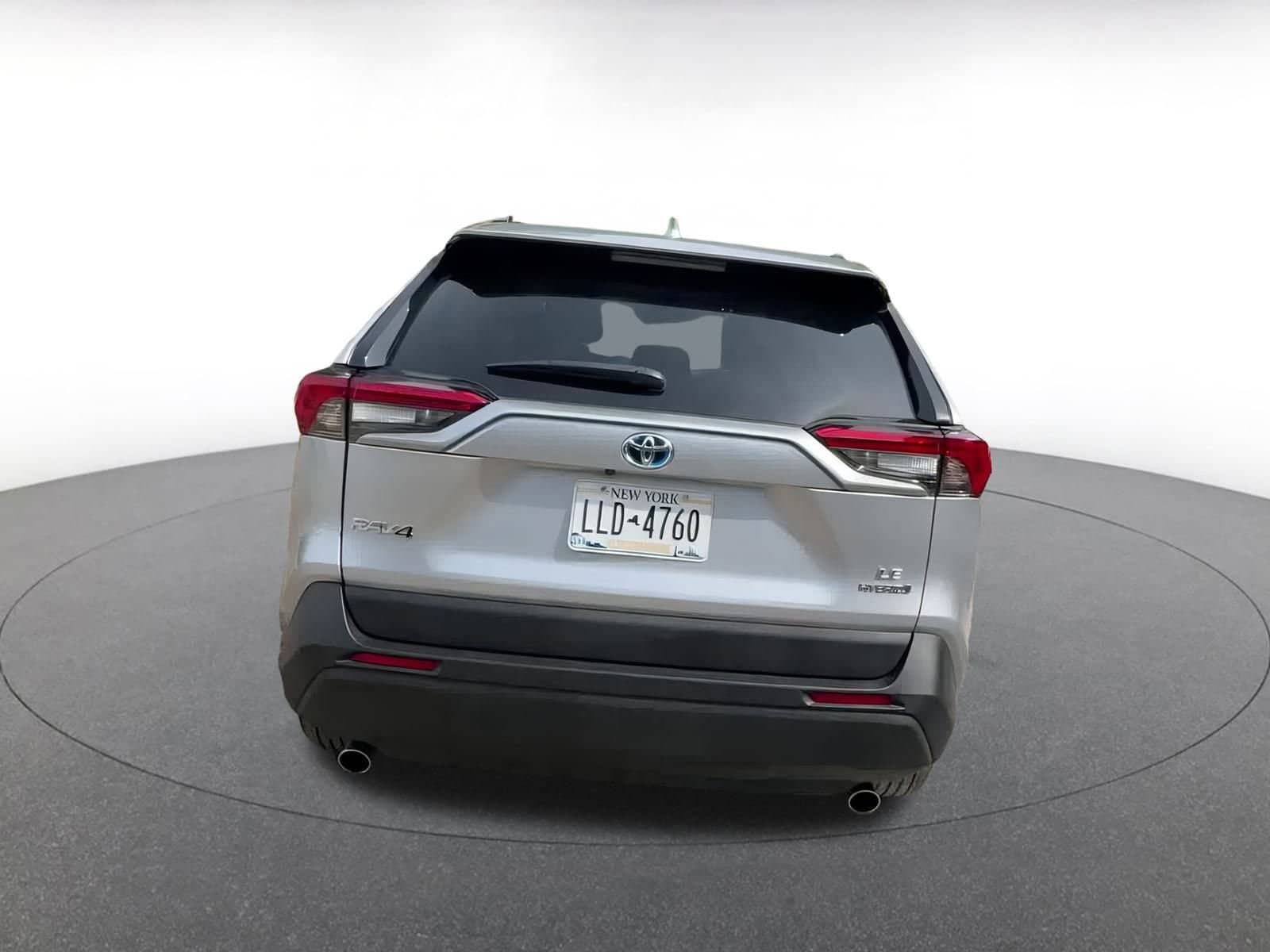 Thumbnail: 2024 Toyota RAV4 - 12