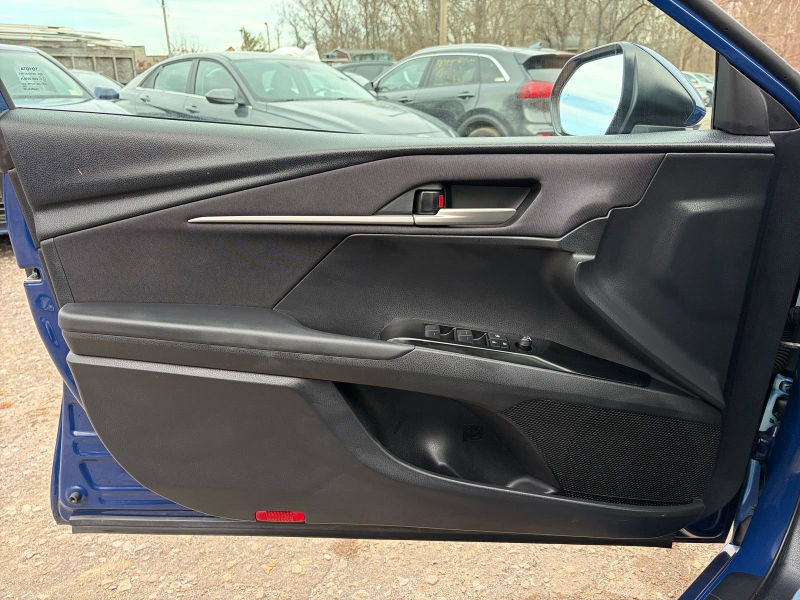 Thumbnail: 2025 Toyota Camry - 18