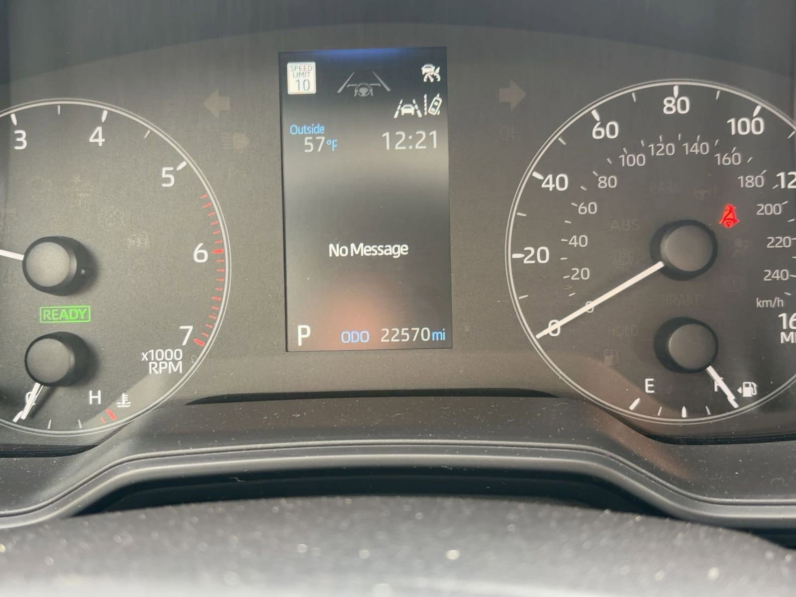 Thumbnail: 2025 Toyota Corolla - 32